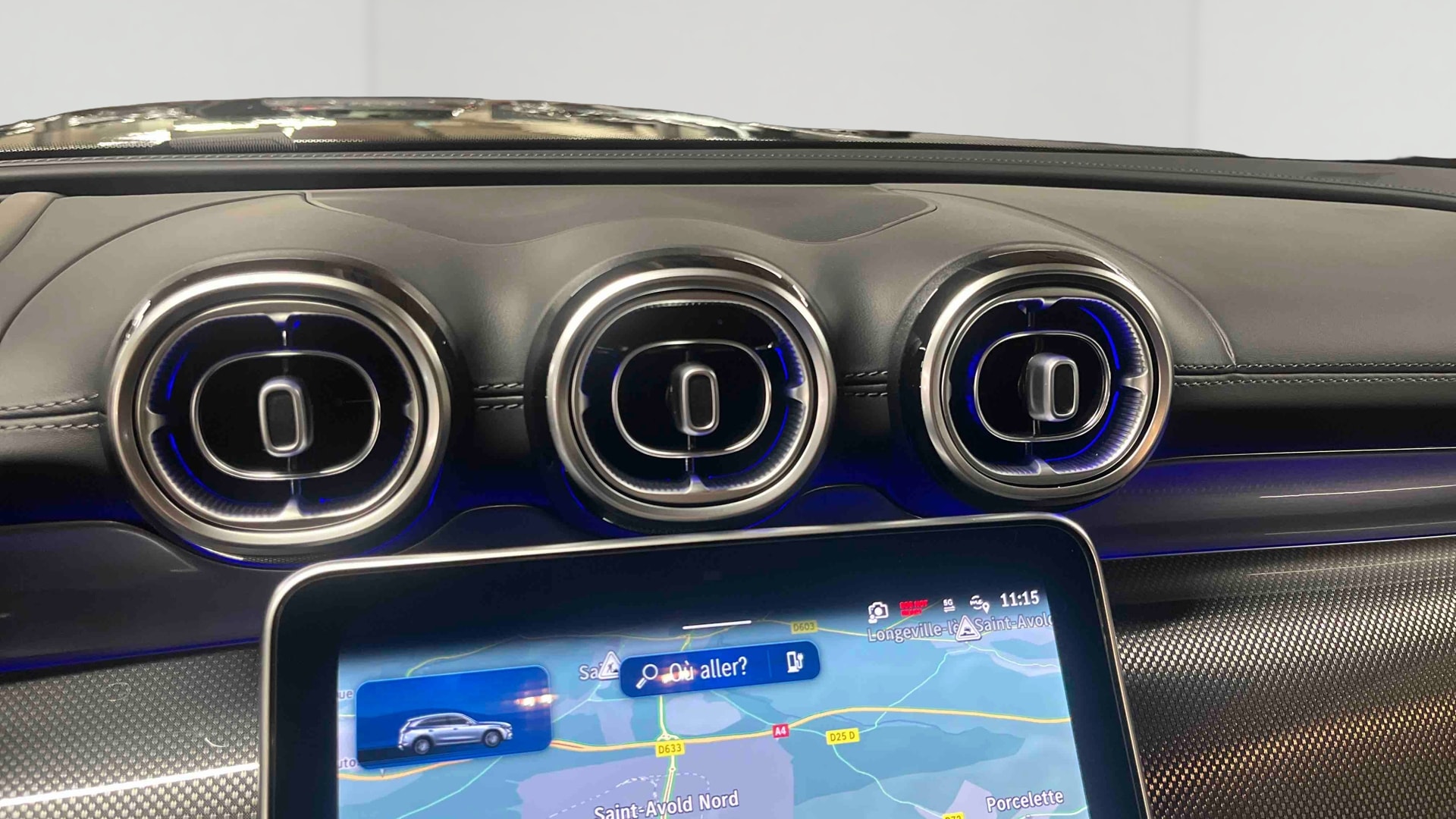 Mercedes-Benz GLC 300 de Hybrid EQ 4Matic AMG Line + — photo 18