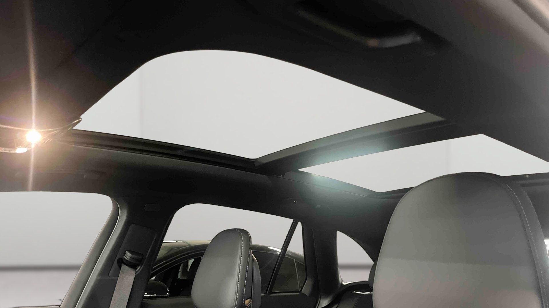 Mercedes-Benz GLC 300 de Hybrid EQ 4Matic AMG Line + — photo 20