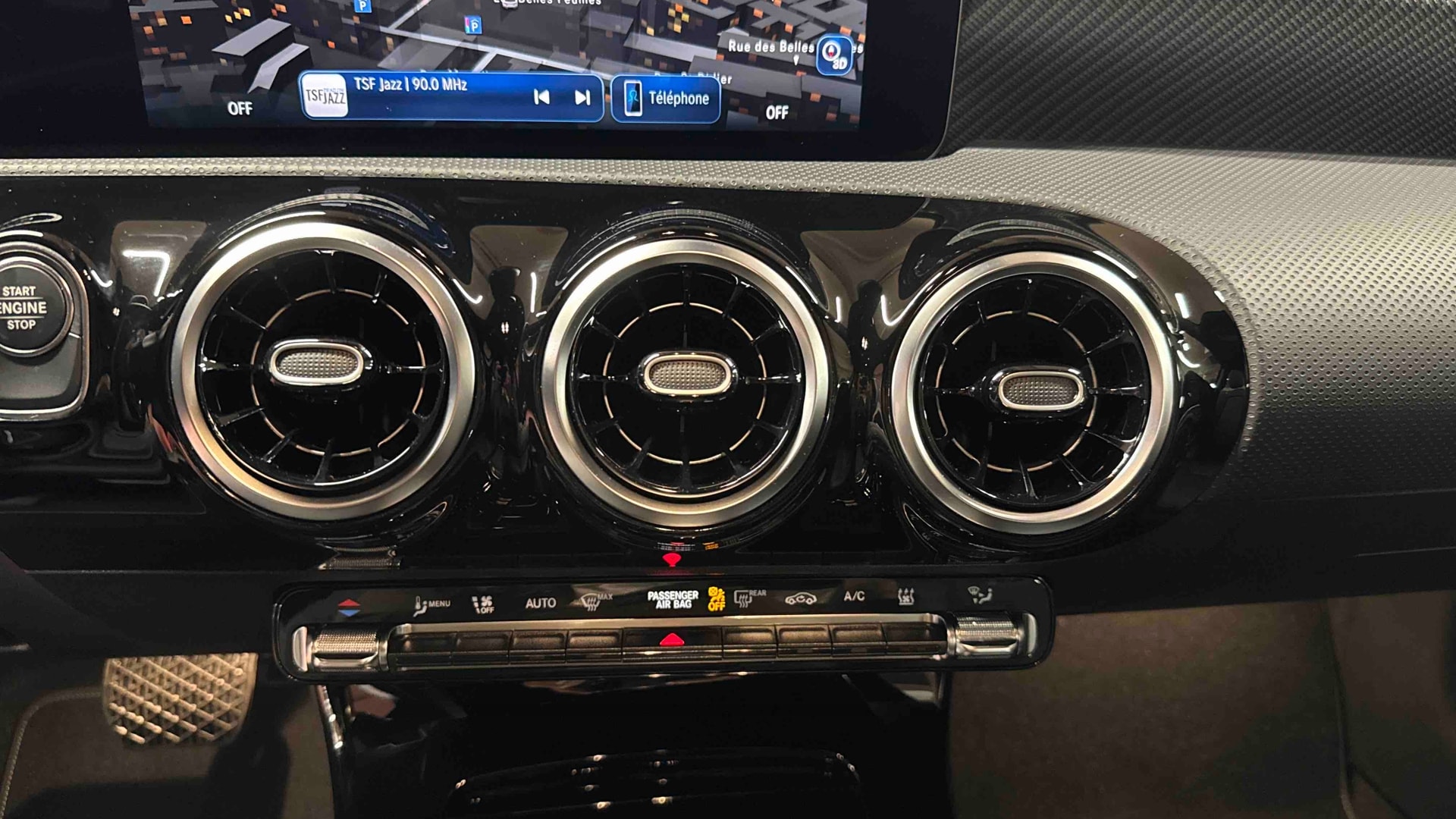 Mercedes-Benz Classe A 250 e Hybrid EQ Progressive Line — photo 20