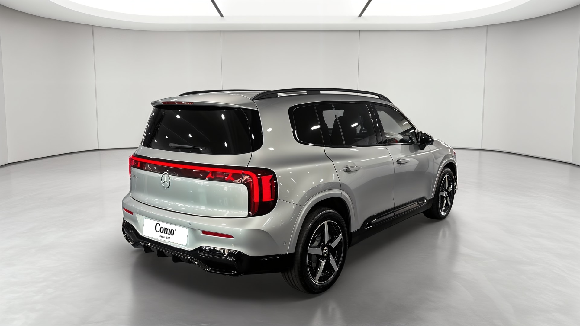Mercedes-Benz GLB 200 Business Line Executive — 3/4 arrière droit