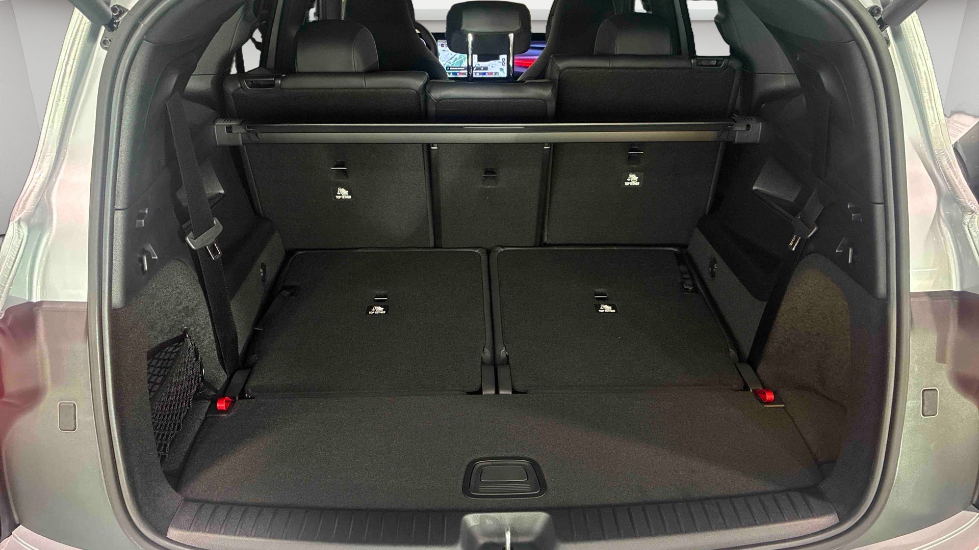 Mercedes-Benz GLB 200 Business Line Executive — Coffre