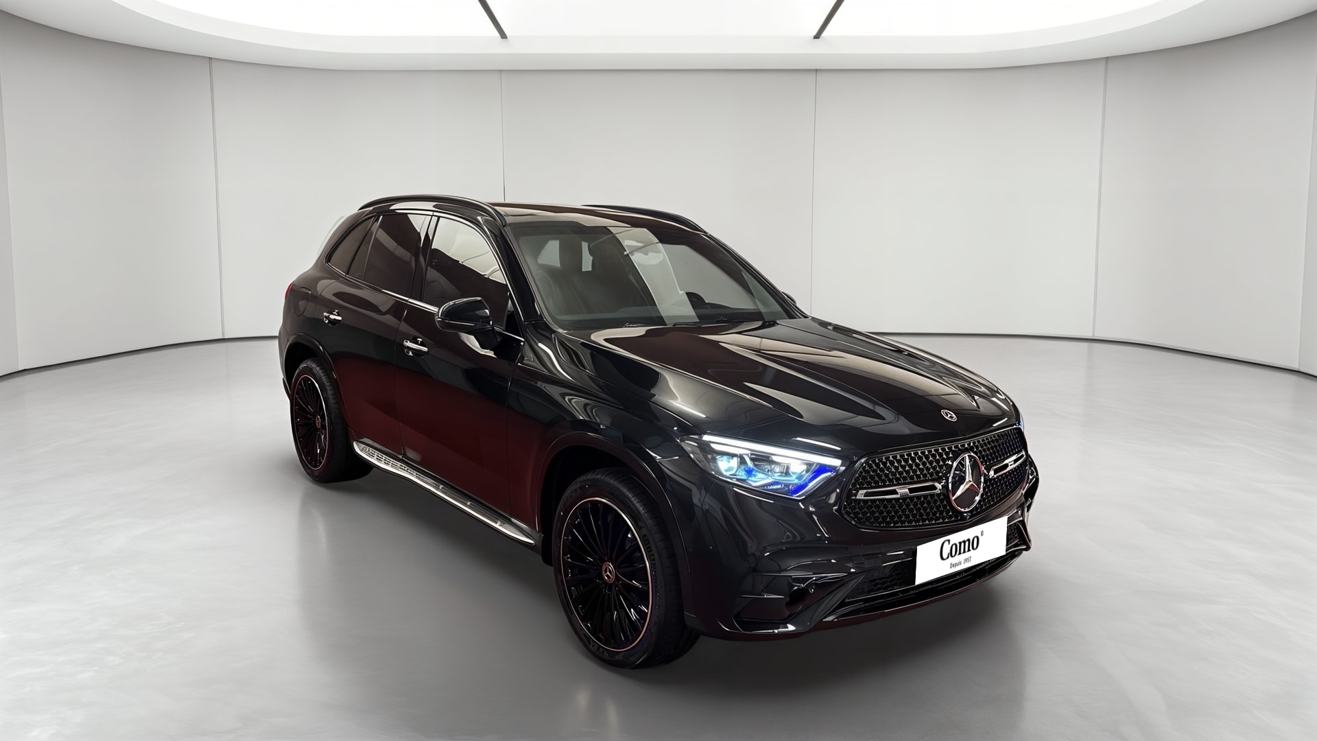 Mercedes-Benz GLC 300 e Hybrid EQ 4Matic AMG Line + — 3/4 avant droit