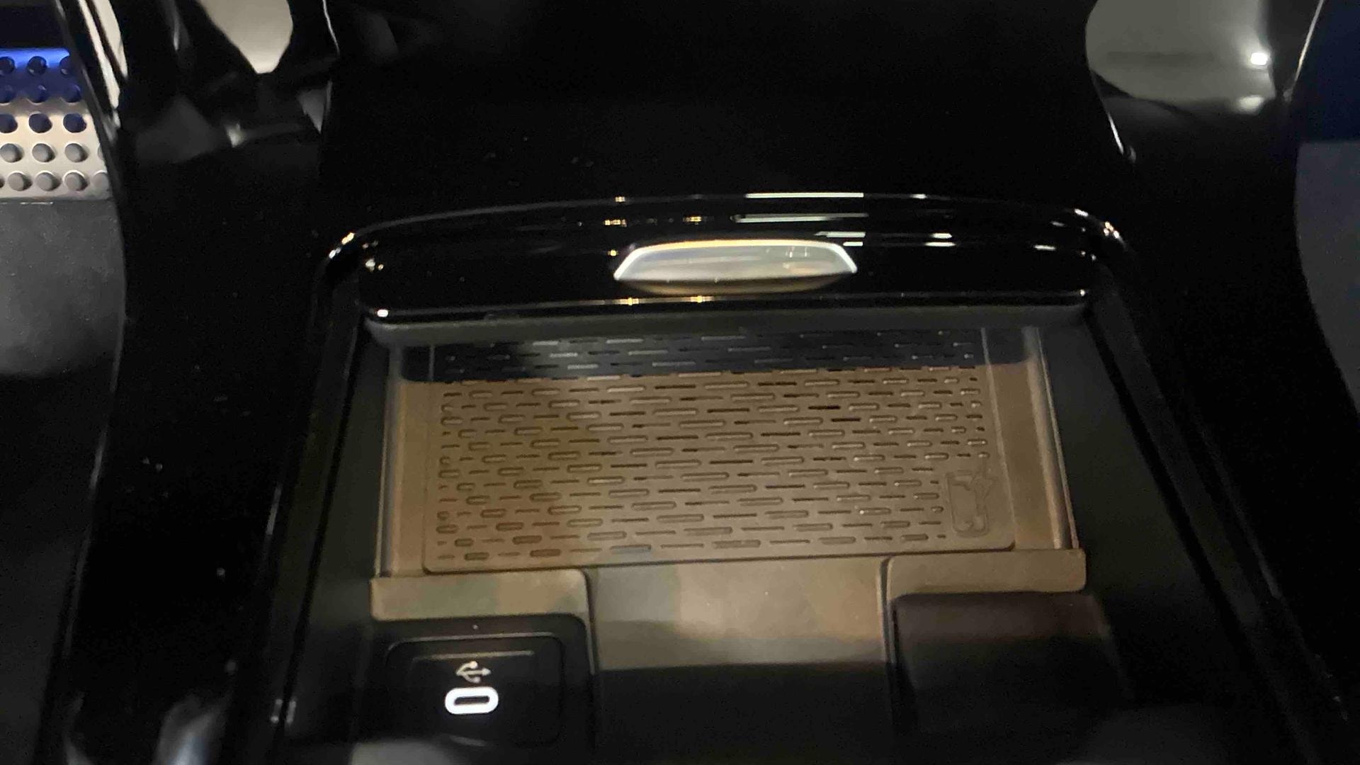 Mercedes-Benz Classe A 200 d AMG Line — photo 19