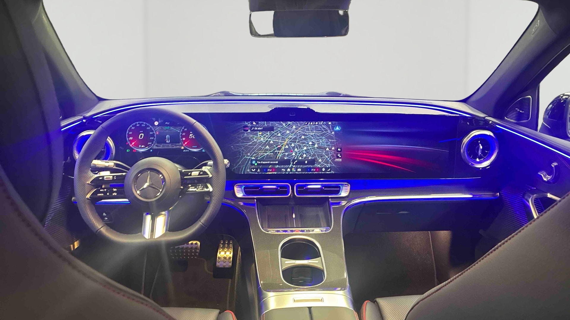 Mercedes-Benz GLC 400 EQ 4M AMG Line — Planche de bord
