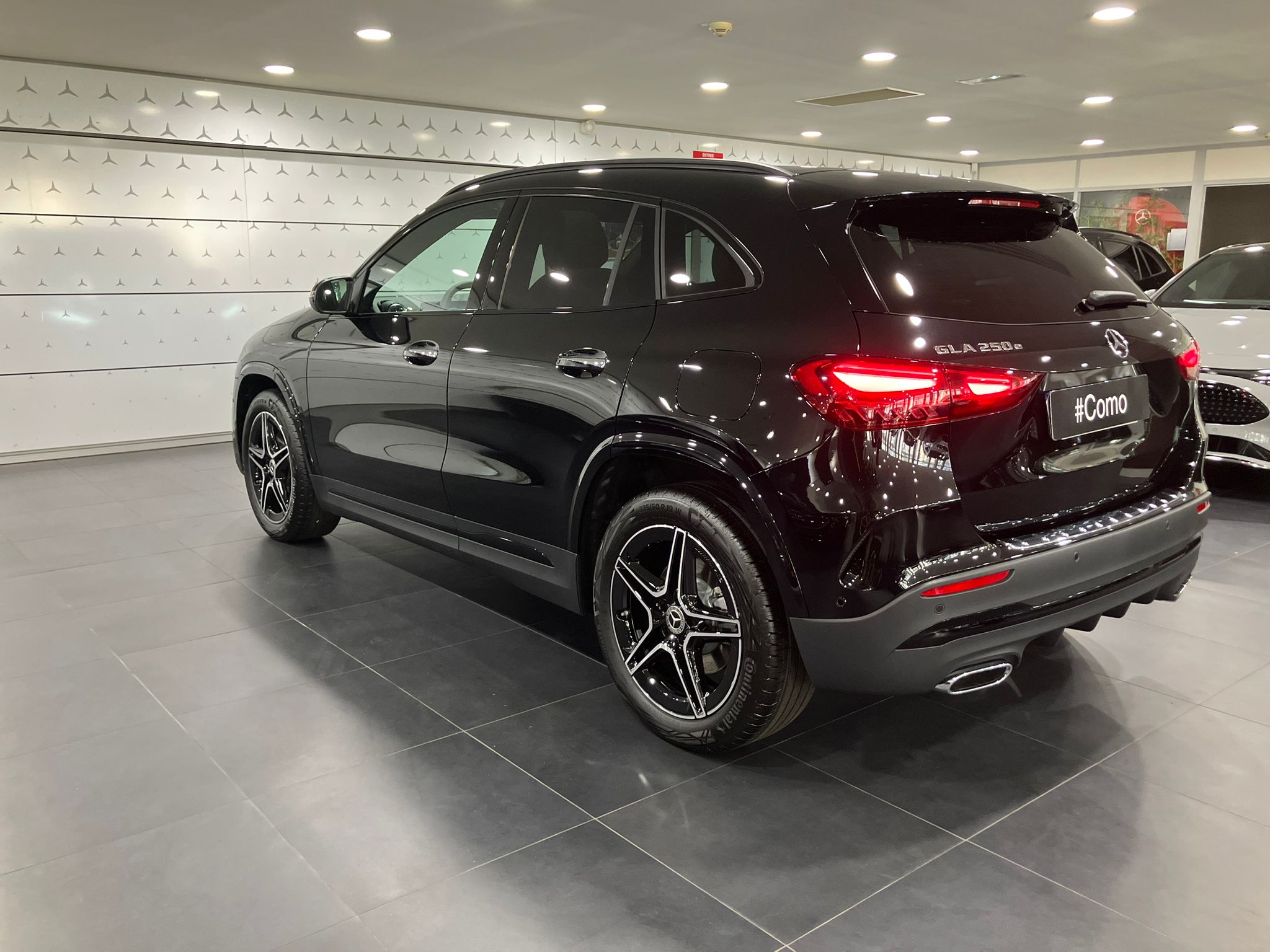 Mercedes-Benz GLA 250 e Hybrid EQ 8G-DCT Edition 140 — Jante arrière gauche