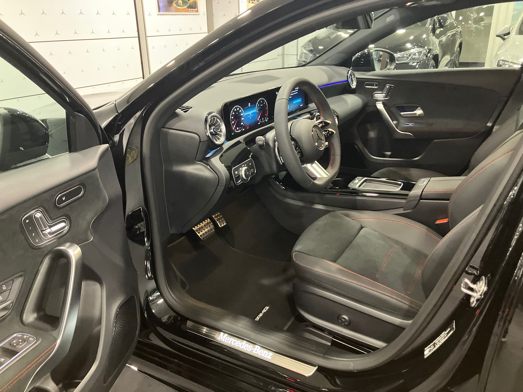 Mercedes-Benz Classe A 200 d AMG Line — Siège conducteur