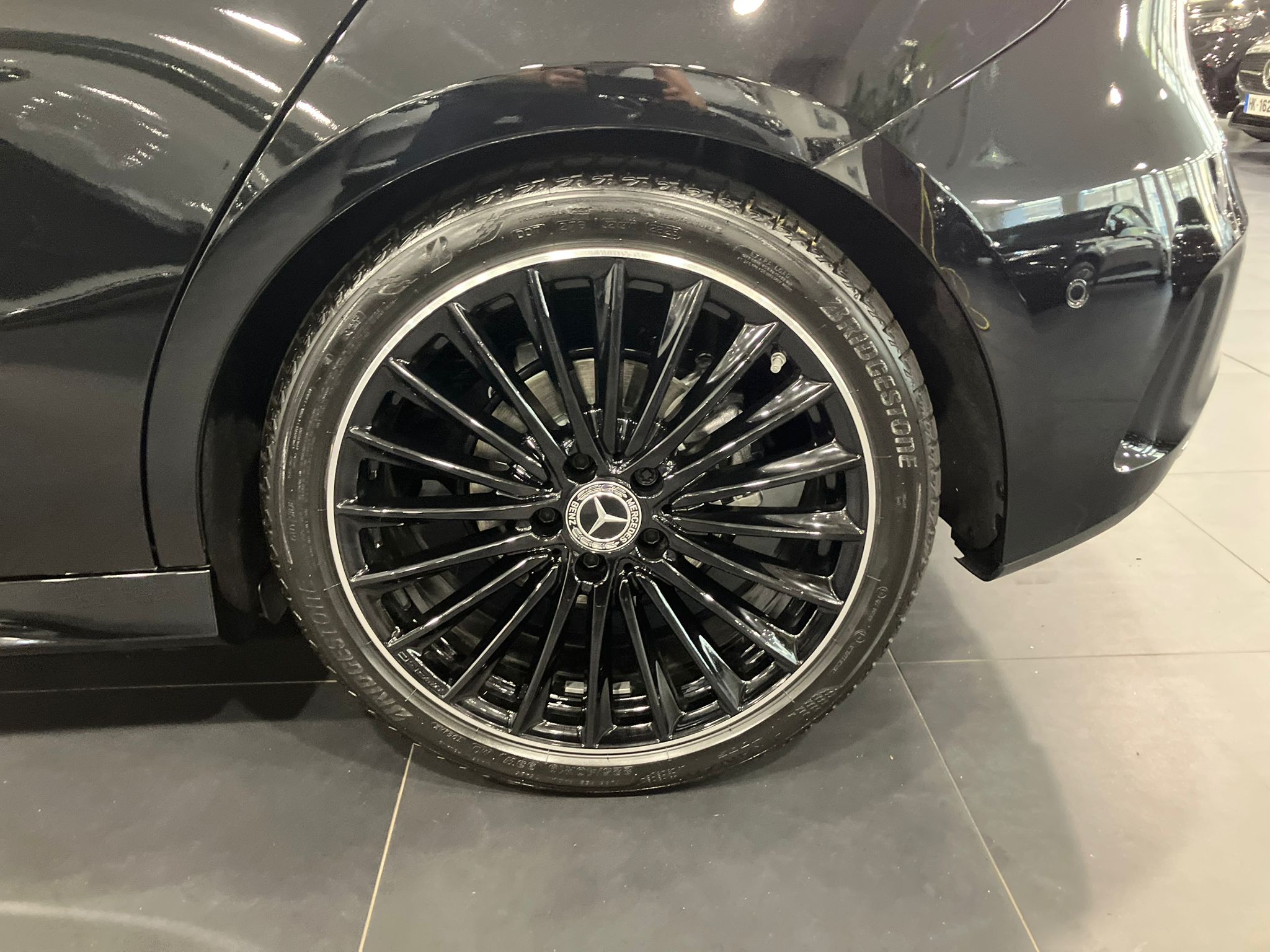 Mercedes-Benz Classe A 200 d AMG Line — Jante arrière gauche