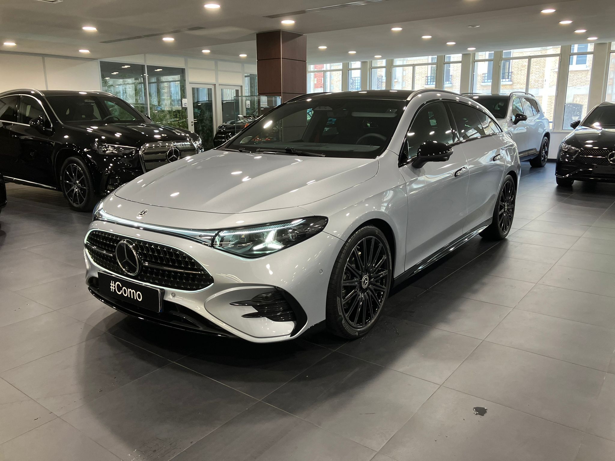 Mercedes-Benz CLA Shooting Brake 200 AMG Line — photo 30