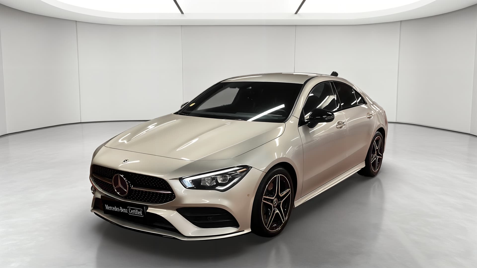 Mercedes-Benz CLA Coupé 200 d 8G-DCT AMG Line — 3/4 avant gauche