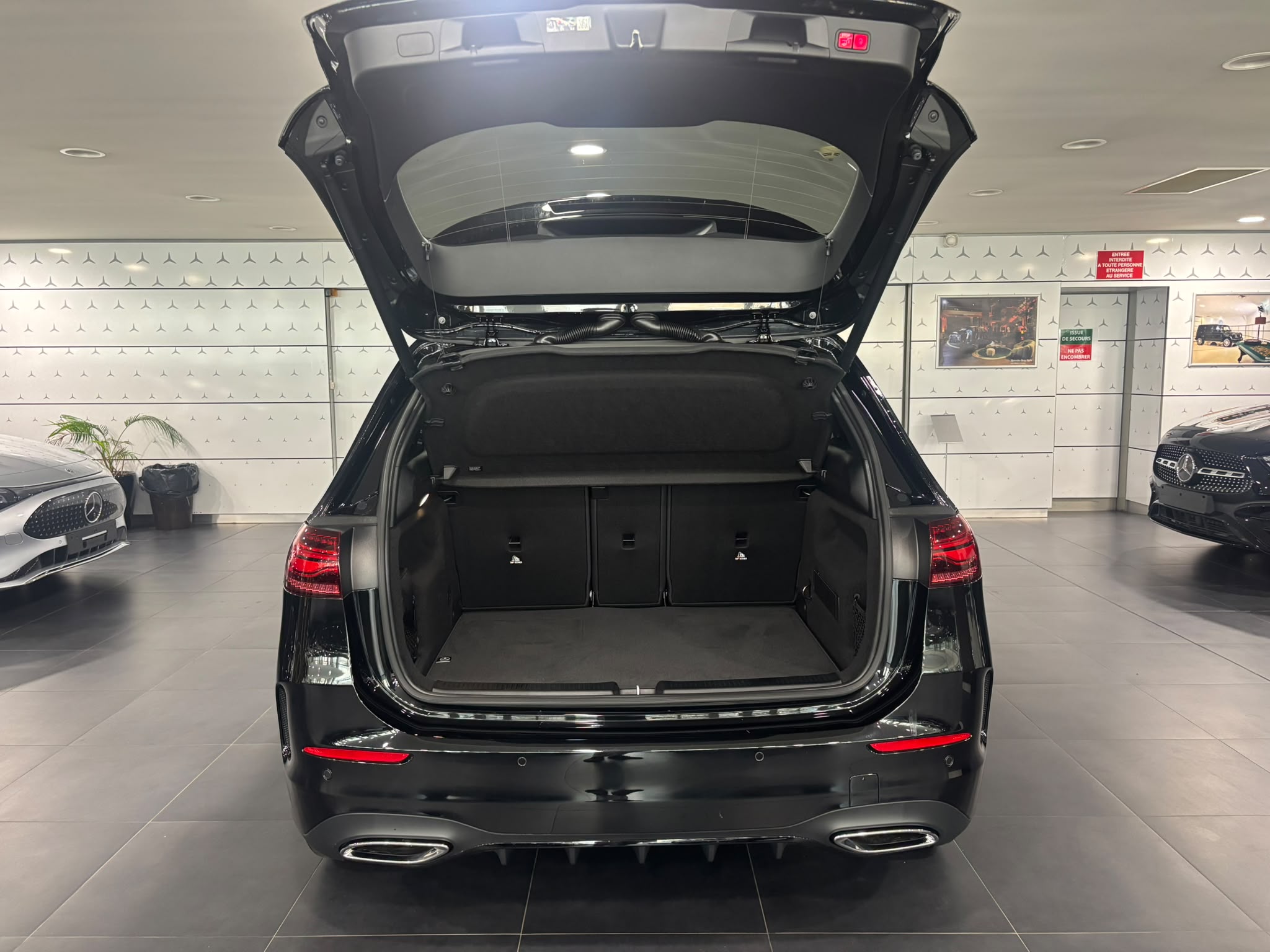 Mercedes-Benz Classe B 250 e Hybrid EQ 8G-DCT AMG Line — photo 27