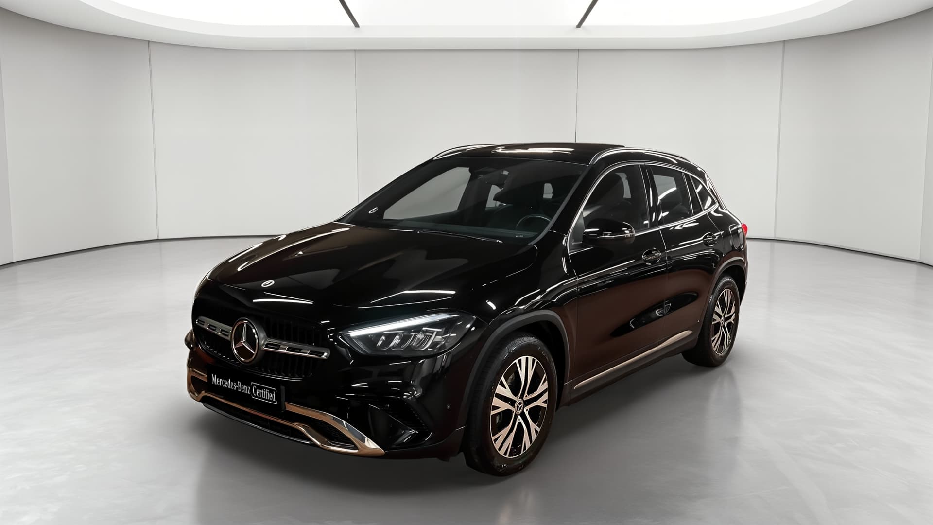 Mercedes-Benz GLA 200 7G-DCT Progressive Line — 3/4 avant gauche