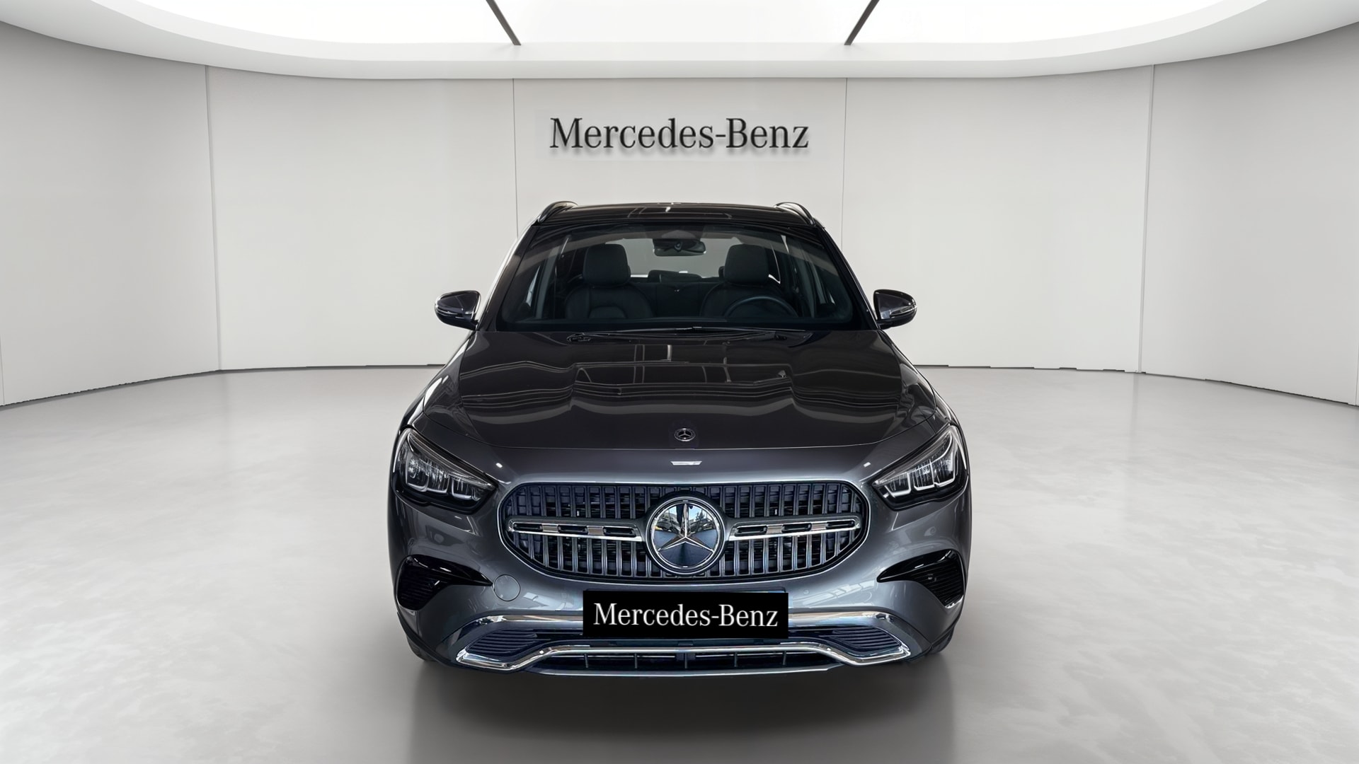 Mercedes-Benz GLA 250 e Hybrid EQ 8G-DCT Business Line — Face avant