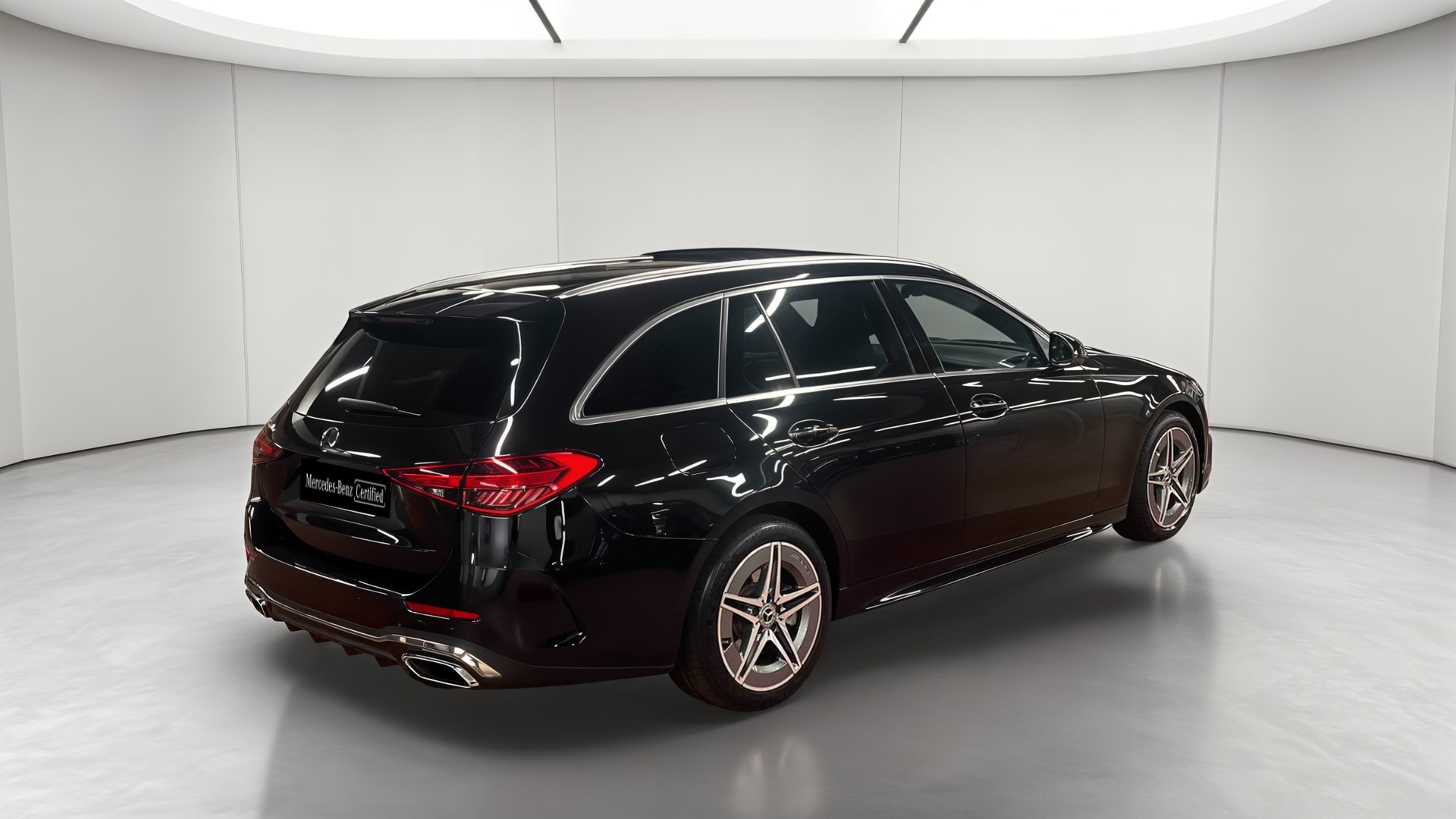 Mercedes-Benz Classe C Break 300 e 9G-Tronic AMG Line — 3/4 arrière droit