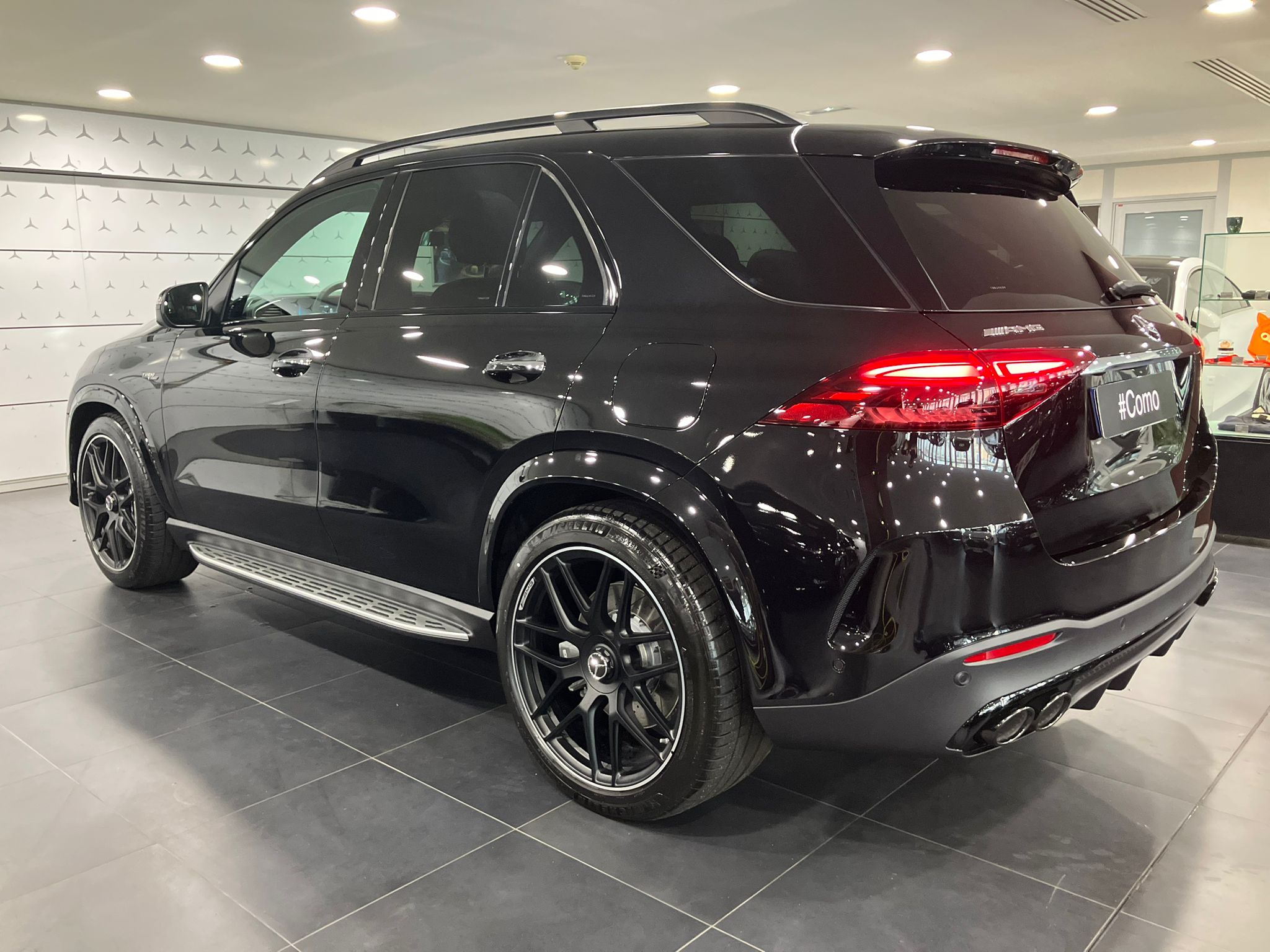 Mercedes-Benz GLE 53 Hybride AMG 9G-SPEEDSHIFT AMG 4Matic+ — Pneu arrière gauche