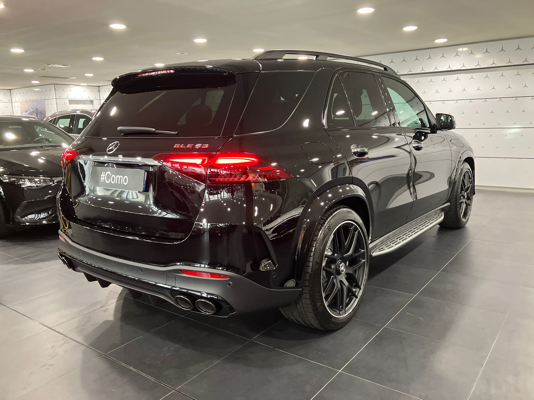Mercedes-Benz GLE 53 Hybride AMG 9G-SPEEDSHIFT AMG 4Matic+ — 3/4 arrière droit