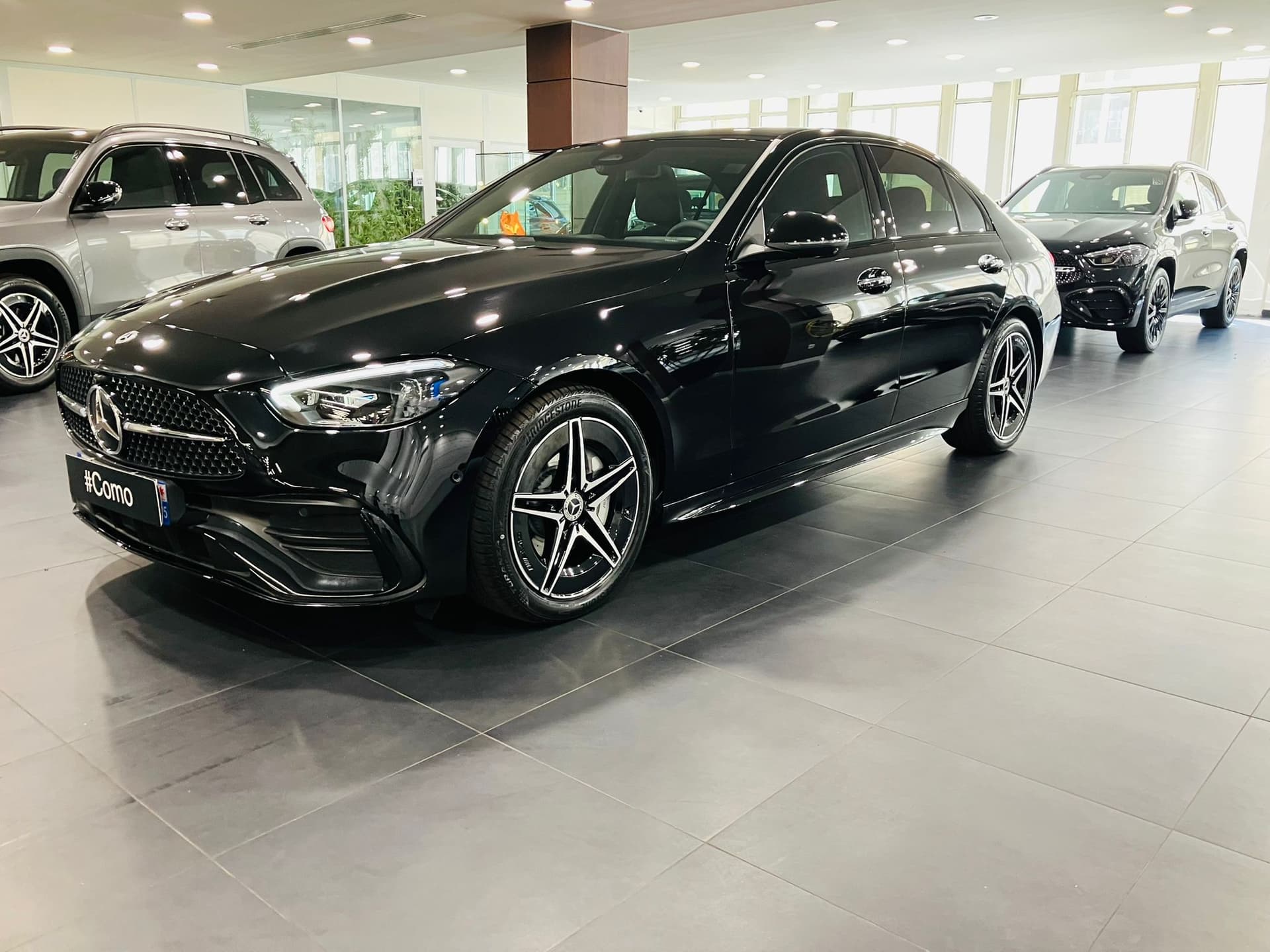 Mercedes-Benz Classe C 220 d 9G-Tronic AMG Line — 3/4 avant gauche