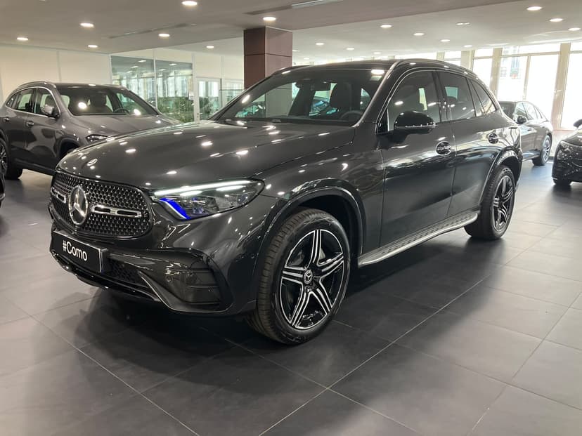 Mercedes-Benz GLC 300 e Hybrid EQ 4Matic AMG Line + — 3/4 avant gauche