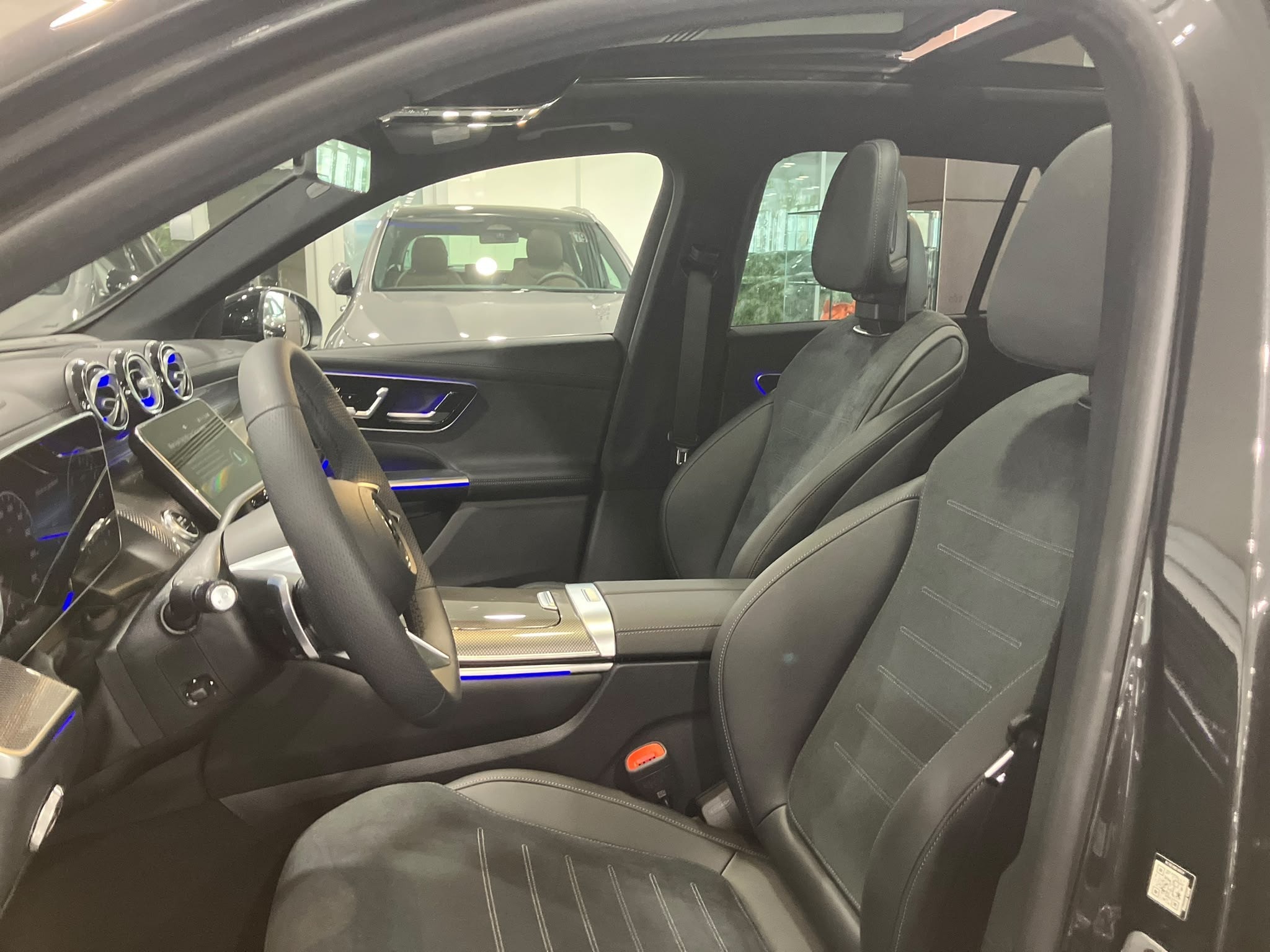 Mercedes-Benz GLC 300 e Hybrid EQ 4Matic AMG Line + — Siège conducteur