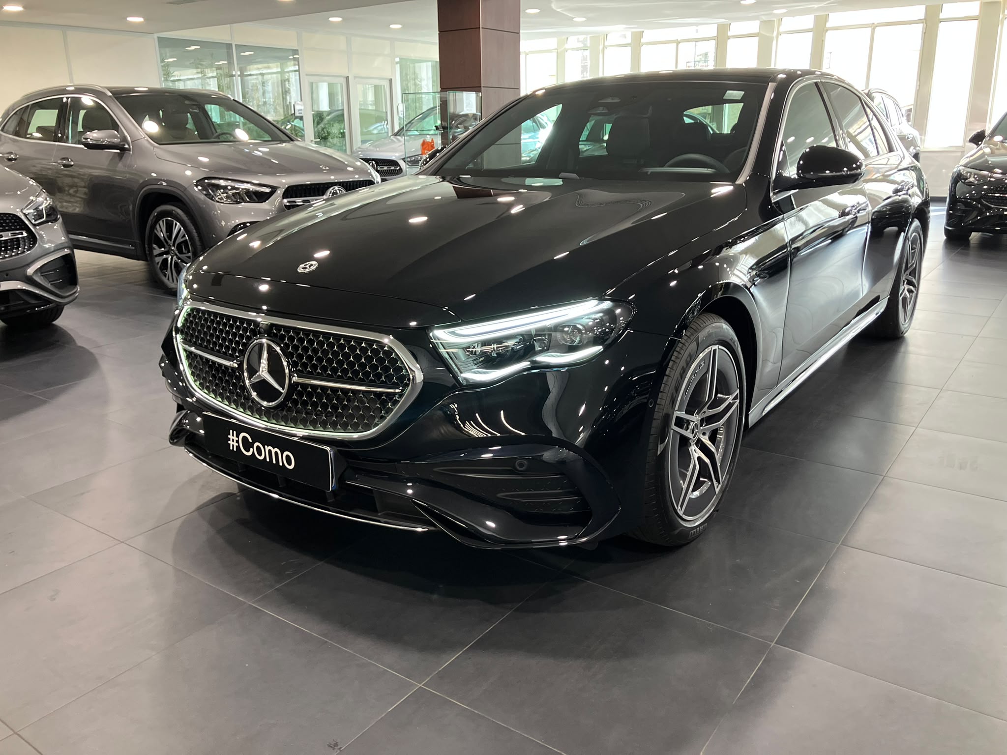 Mercedes-Benz Classe E 300 e Hybrid EQ 9G-Tronic AMG Line — photo 33