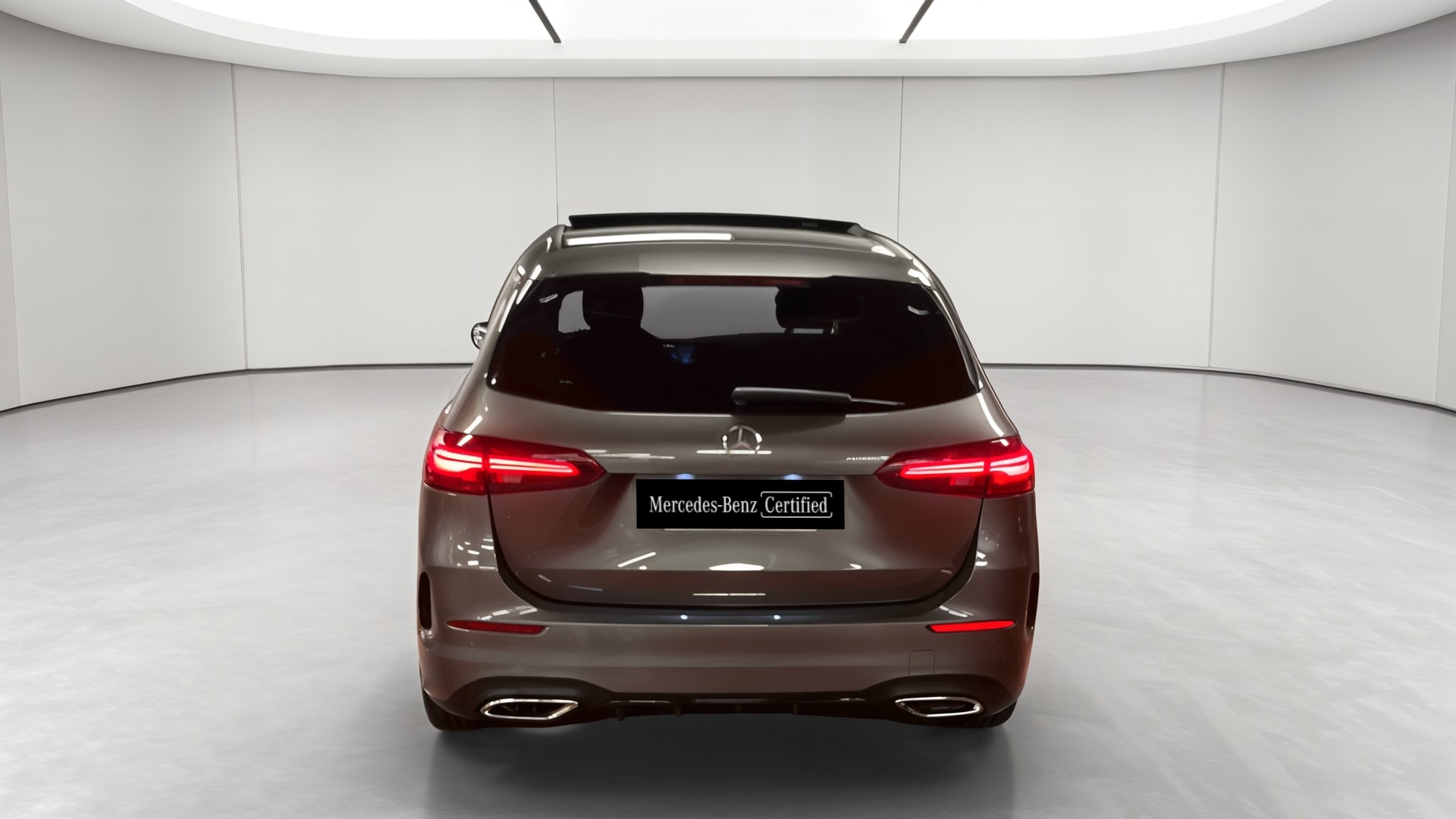Mercedes-Benz Classe B 180 d 8G-DCT AMG Line — Face arrière