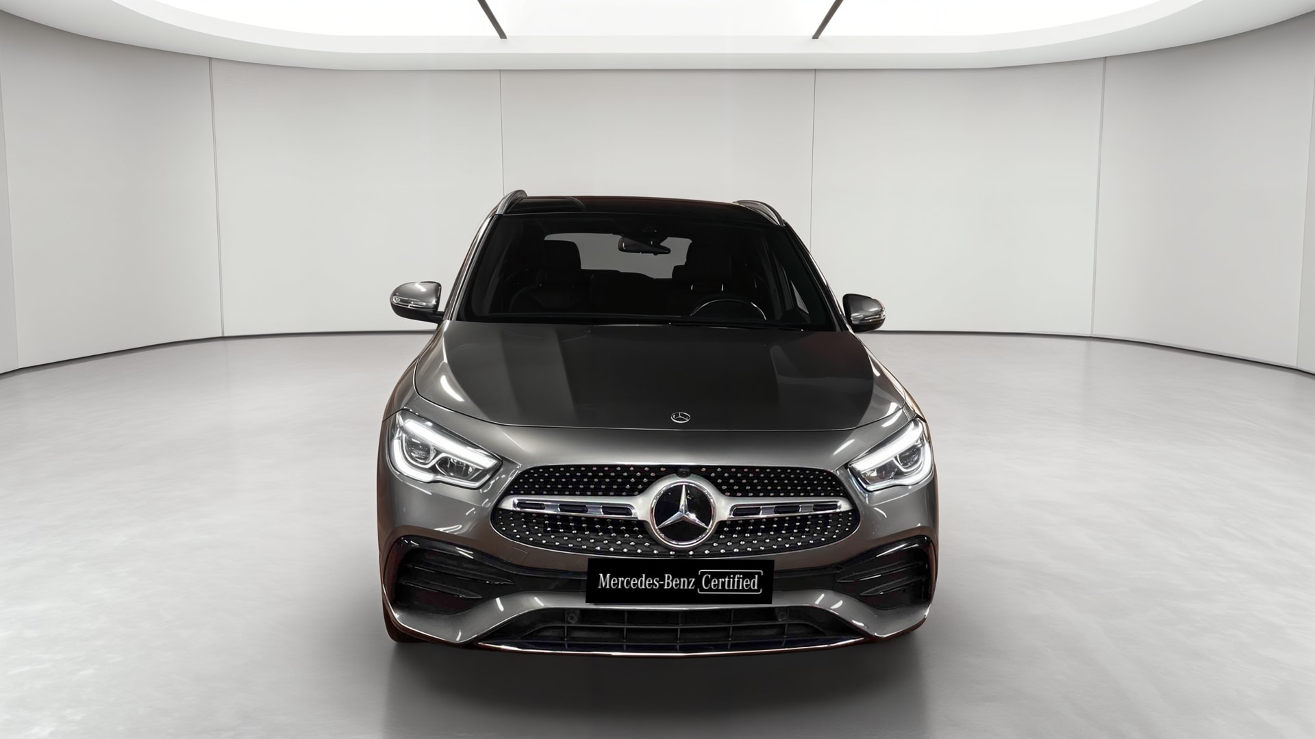 Mercedes-Benz GLA 200 d 8G-DCT AMG Line — Face avant