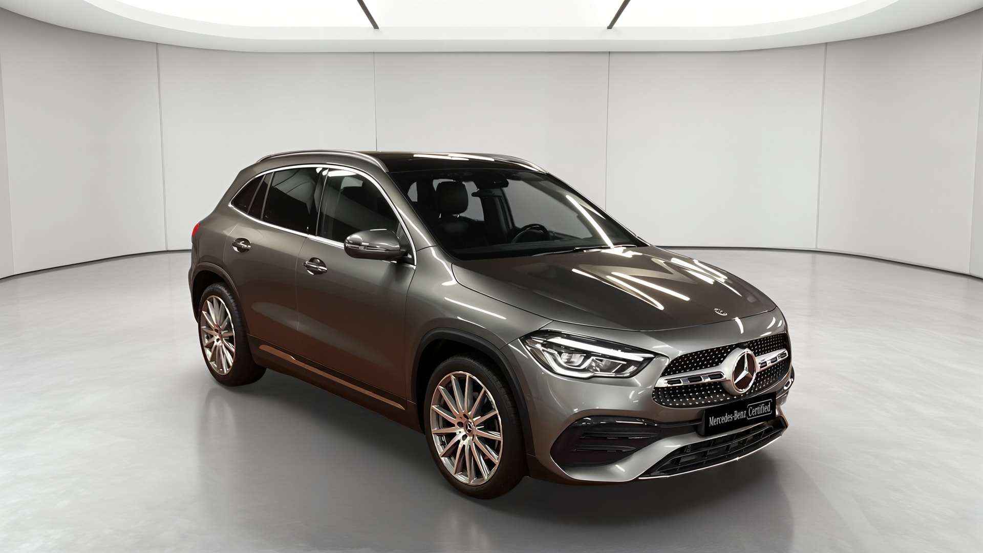 Mercedes-Benz GLA 200 d 8G-DCT AMG Line — 3/4 avant droit