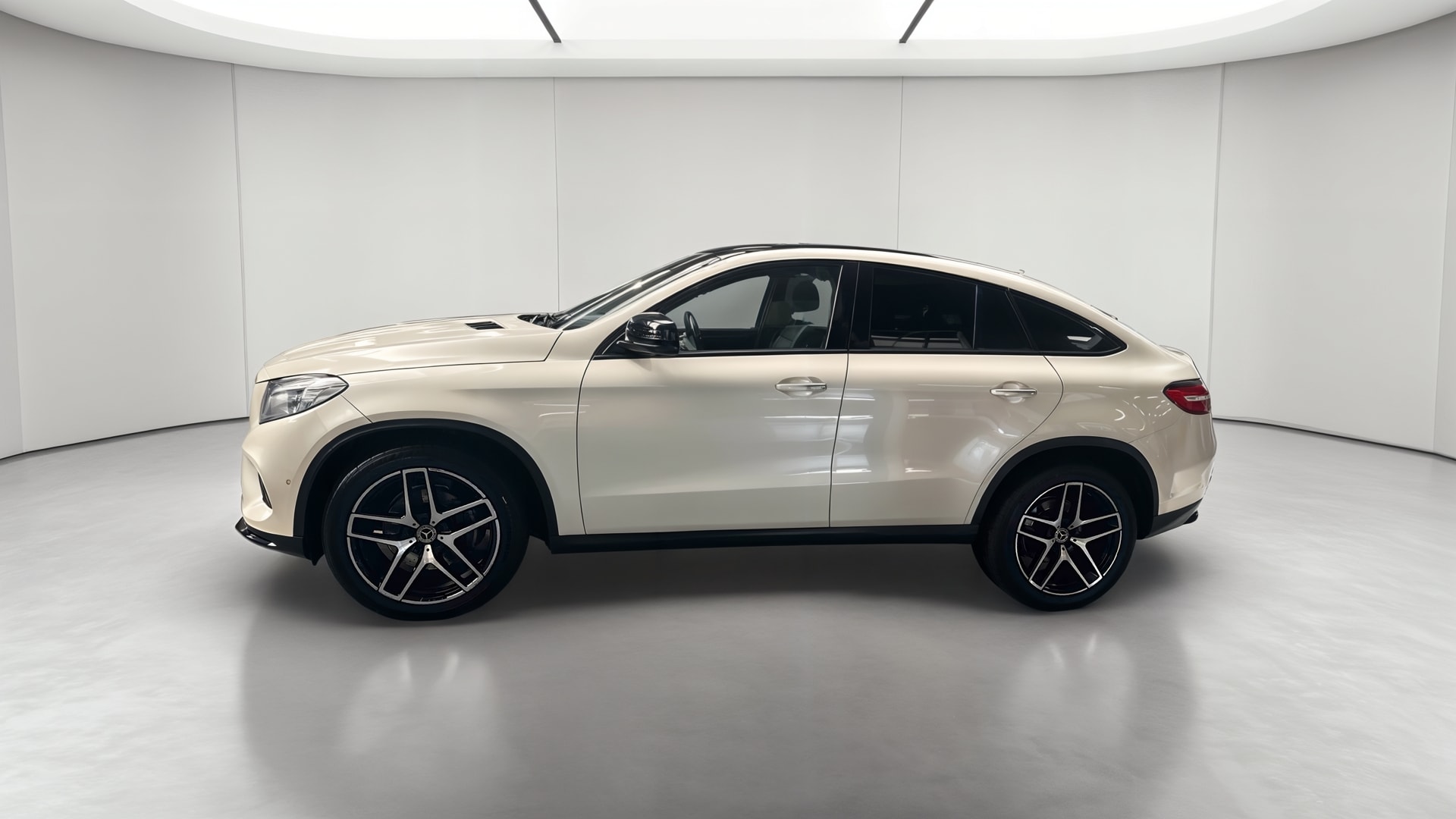Mercedes-Benz GLE Coupé 350 d 9G-Tronic 4MATIC Fascination — Profil gauche