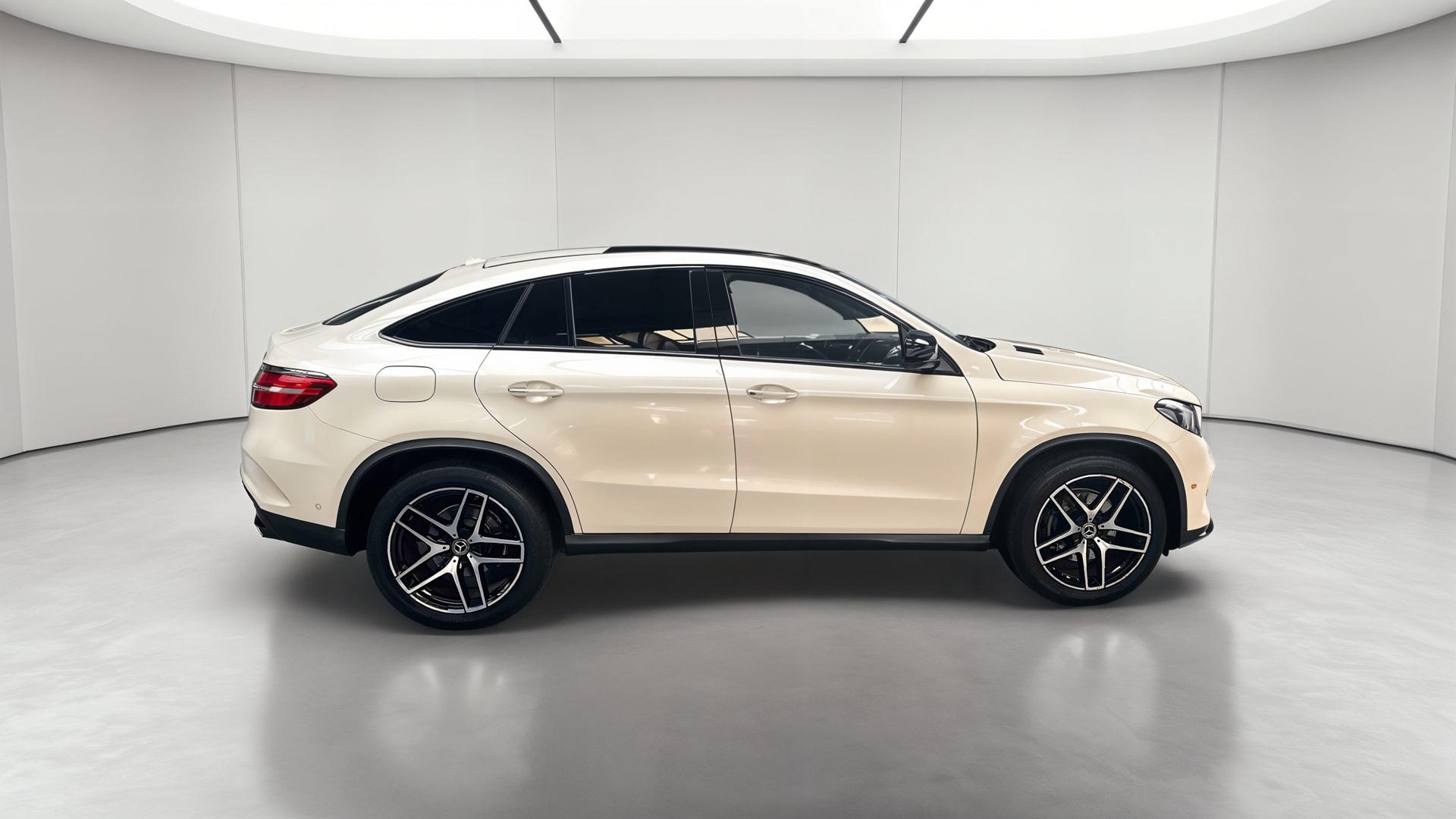 Mercedes-Benz GLE Coupé 350 d 9G-Tronic 4MATIC Fascination — Profil droit