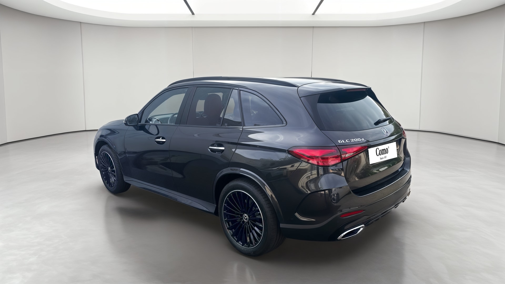 Mercedes-Benz GLC 200 d 4Matic AMG Line — 3/4 arrière gauche