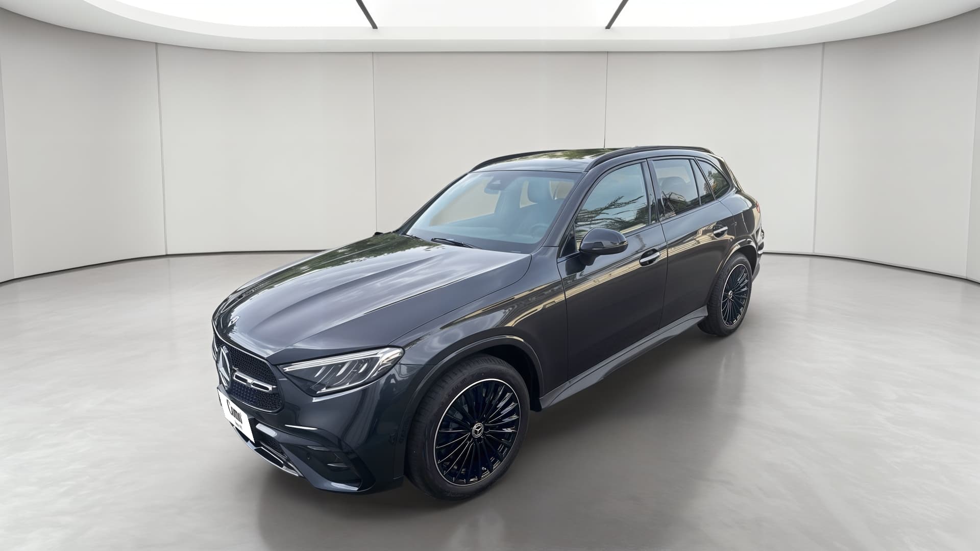 Mercedes-Benz GLC 200 d 4Matic AMG Line — 3/4 avant gauche