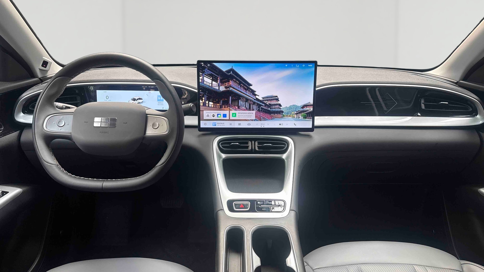Geely E2 Pro — Planche de bord