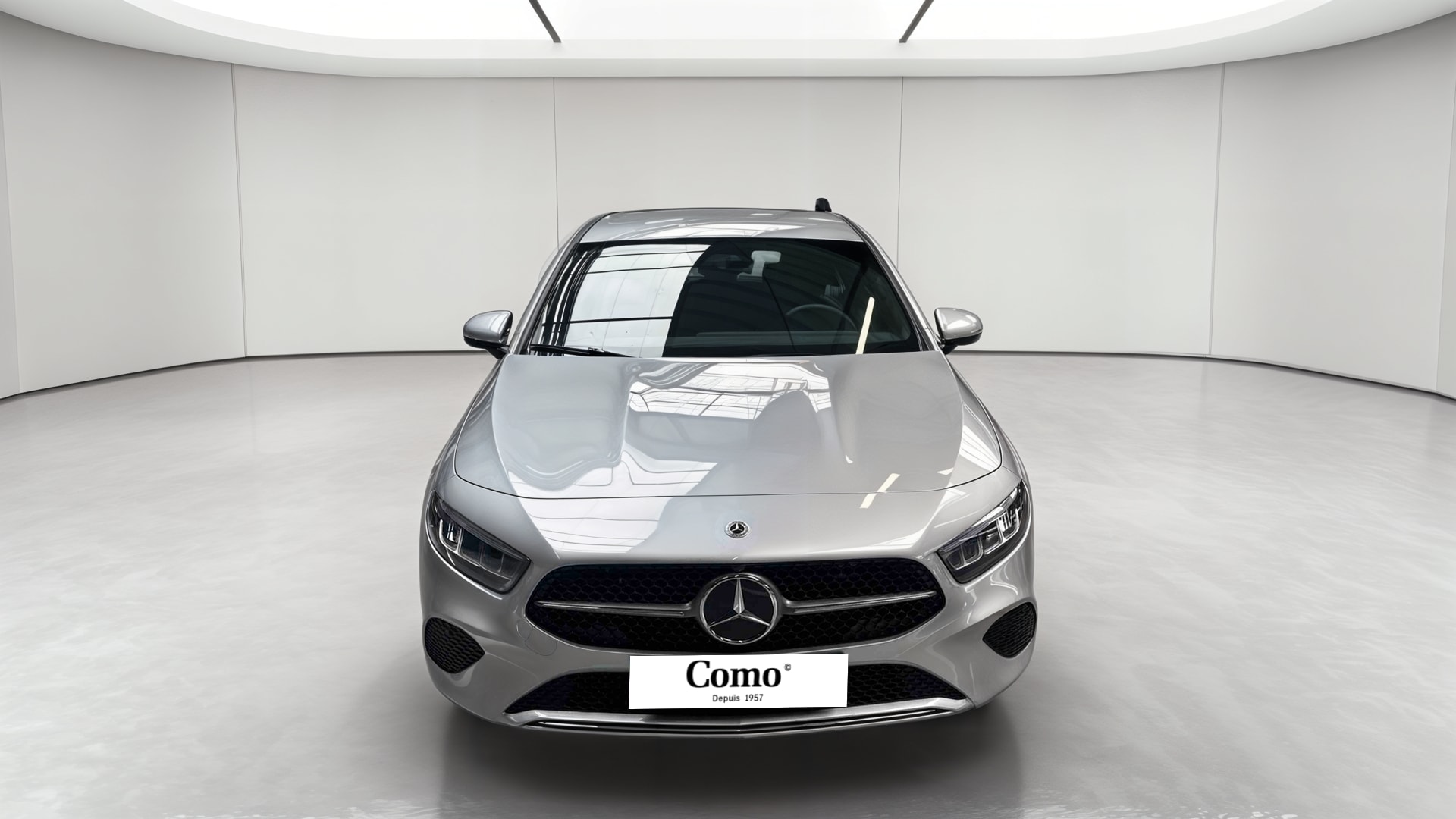 Mercedes-Benz Classe A 250 e Hybrid EQ Business Line — Face avant