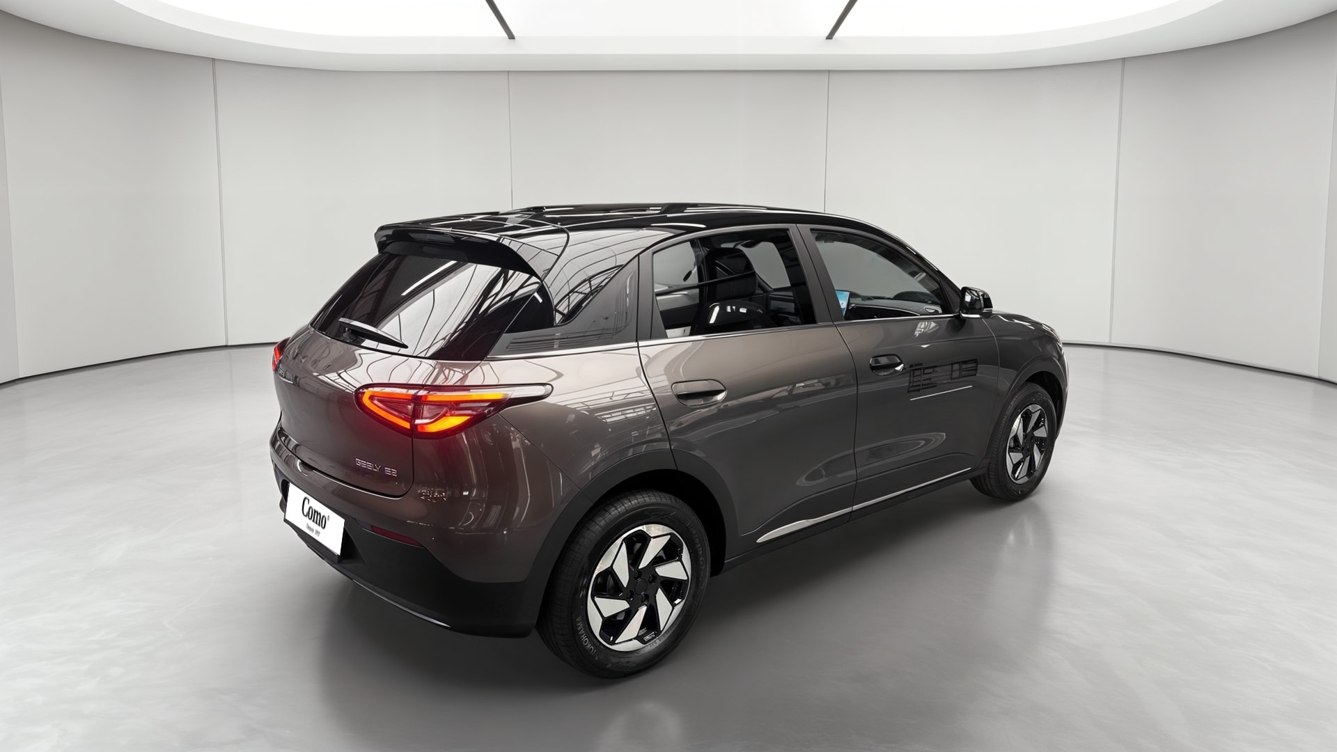 Geely E2 Max+ — 3/4 arrière droit