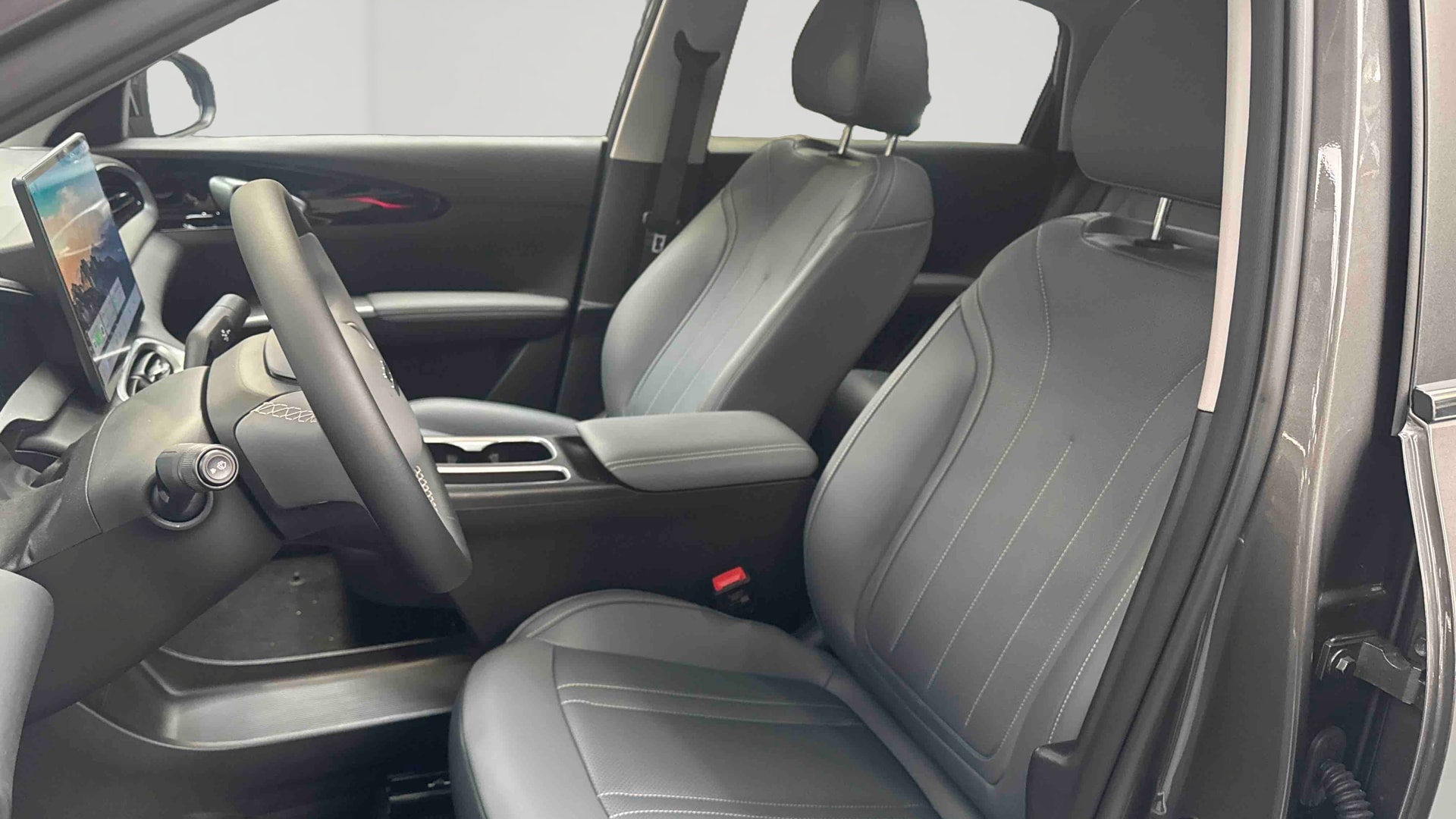 Geely E2 Max+ — Siège conducteur