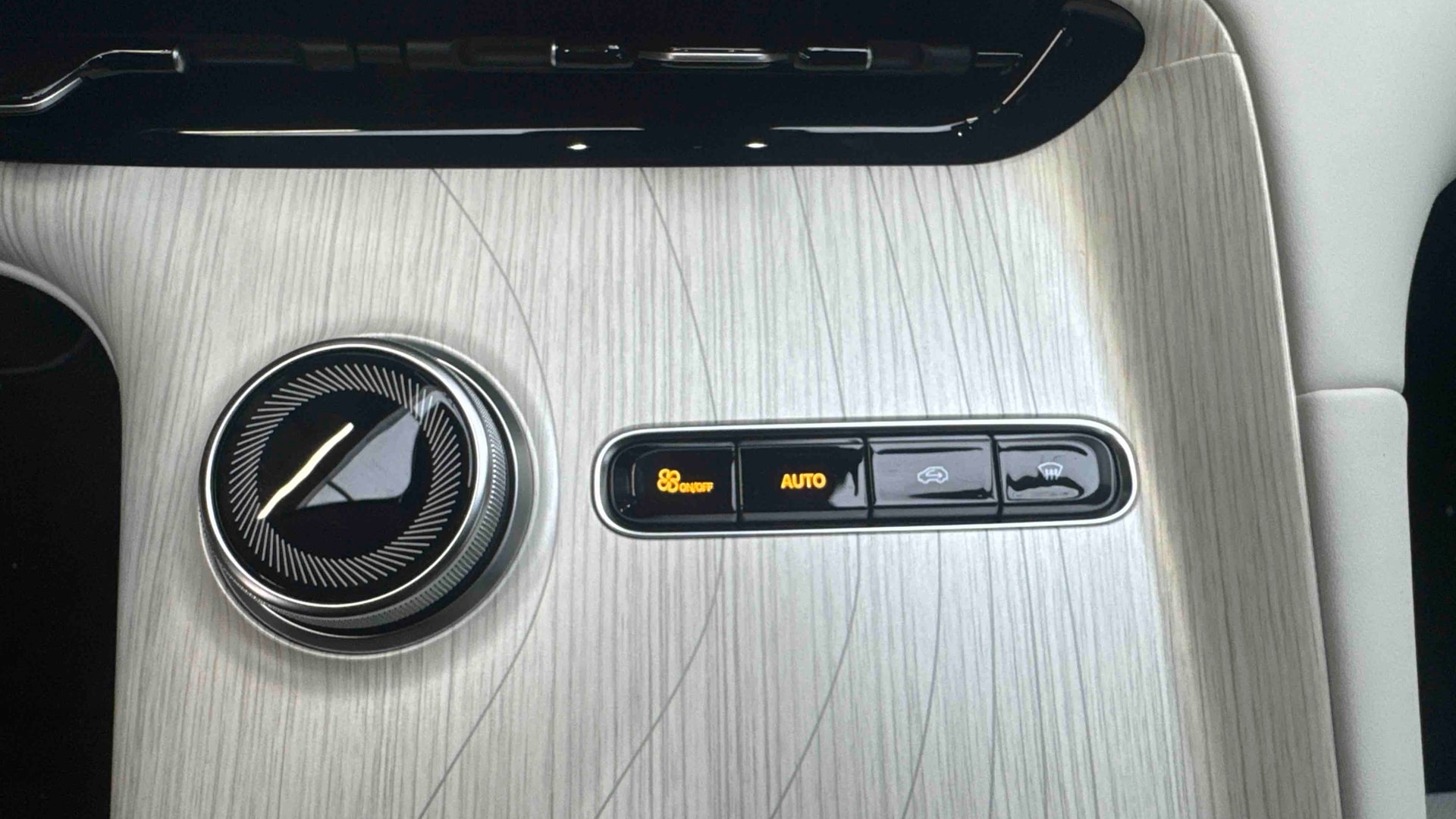GEELY E5 Max+ — photo 19