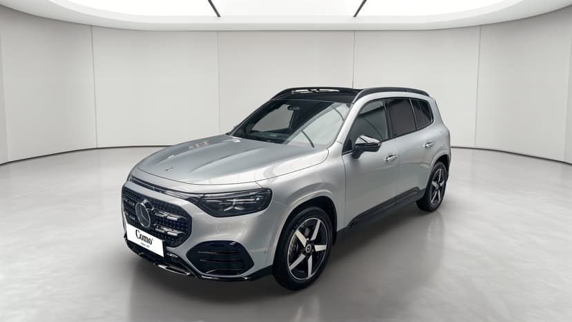 Mercedes-Benz GLB 200 AMG Line — 3/4 avant gauche