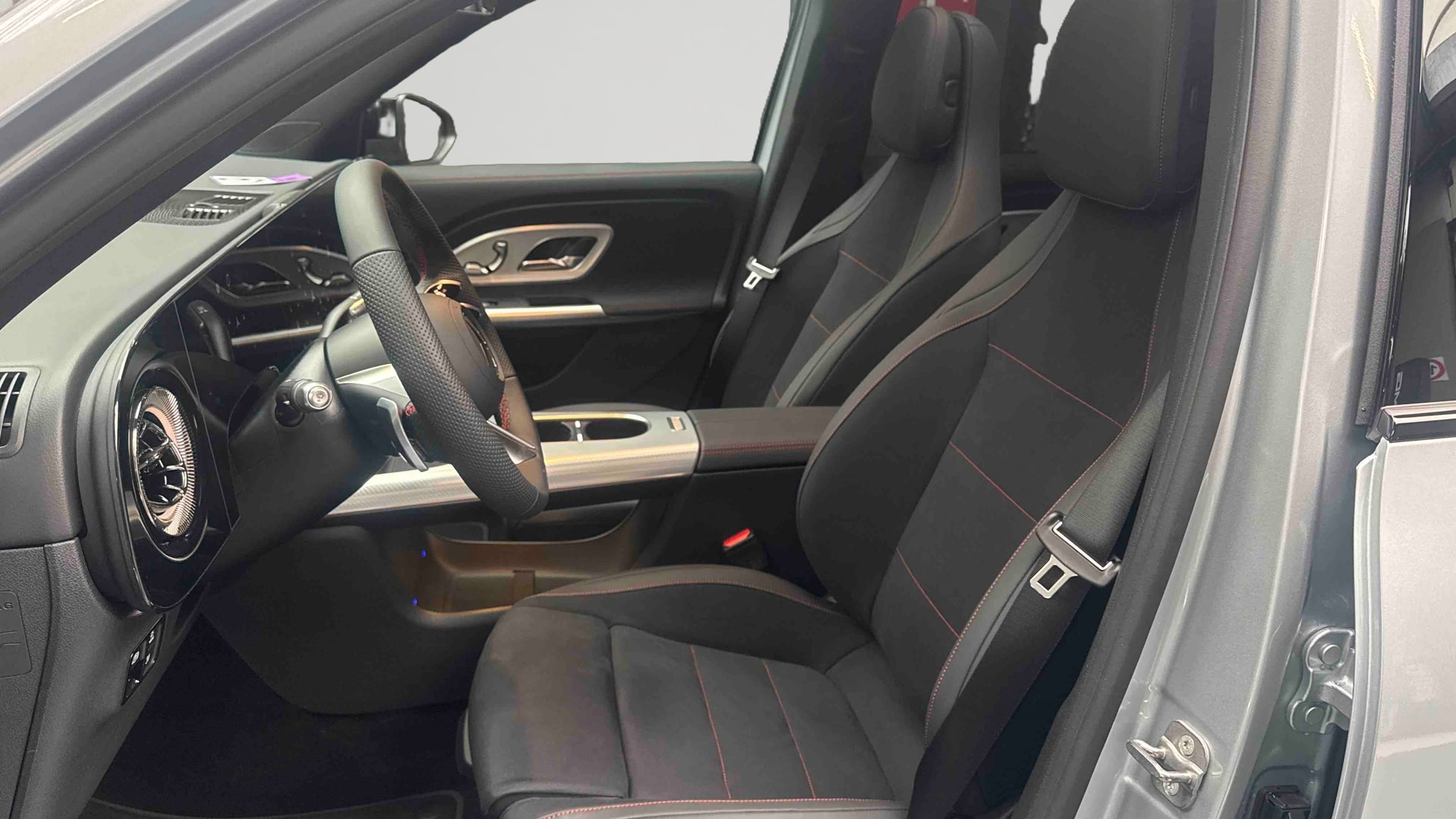 Mercedes-Benz GLB 200 AMG Line — Siège conducteur