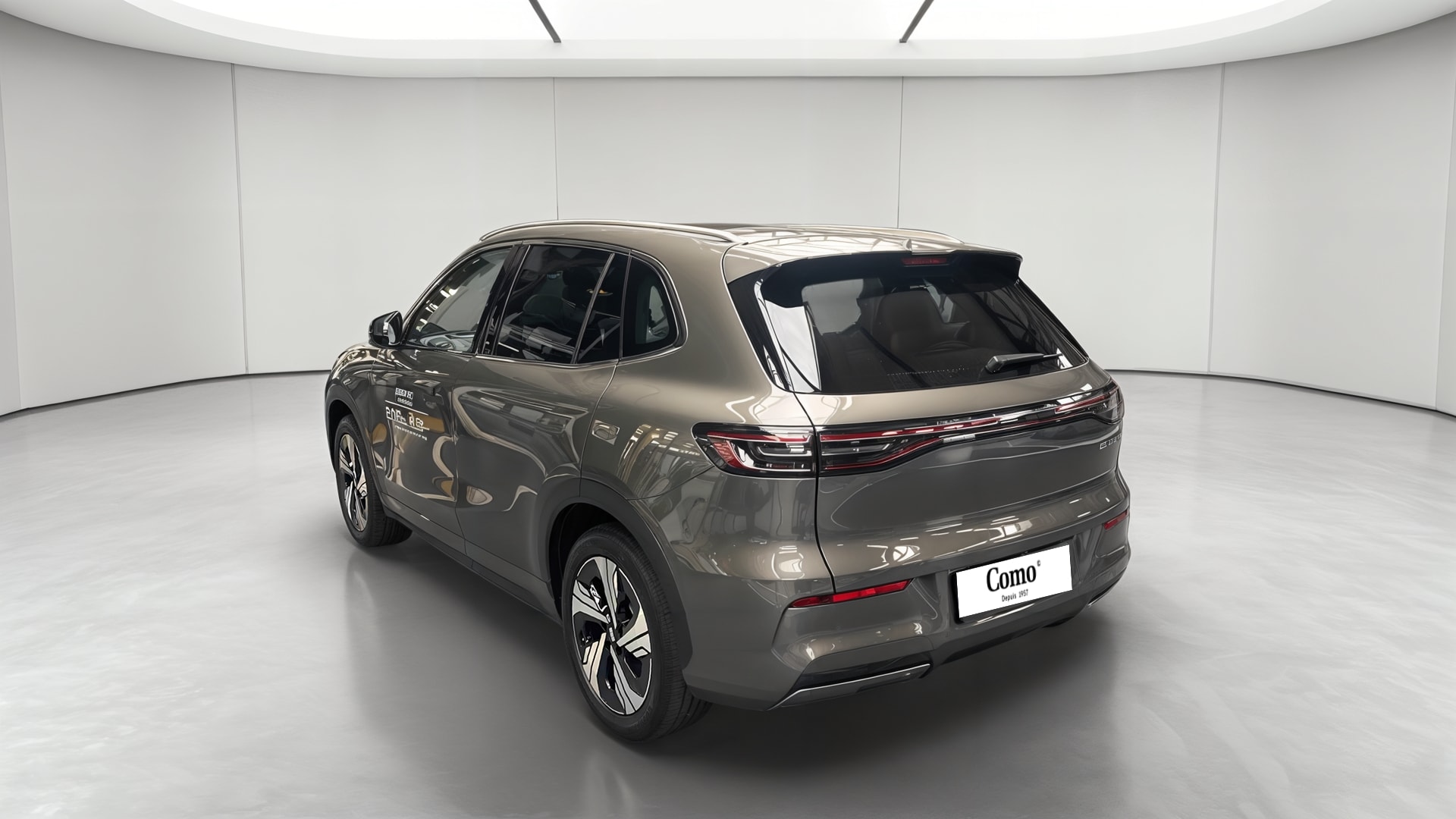 GEELY E5 Max+ — 3/4 arrière gauche