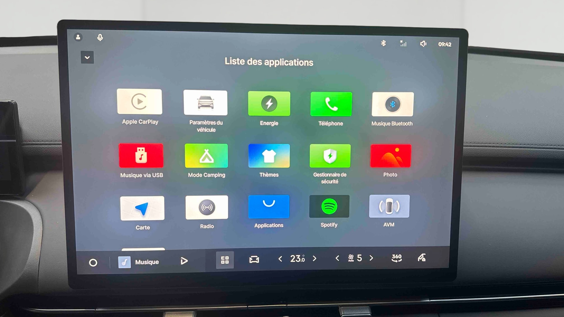 GEELY Starray EM-i Pro — photo 15
