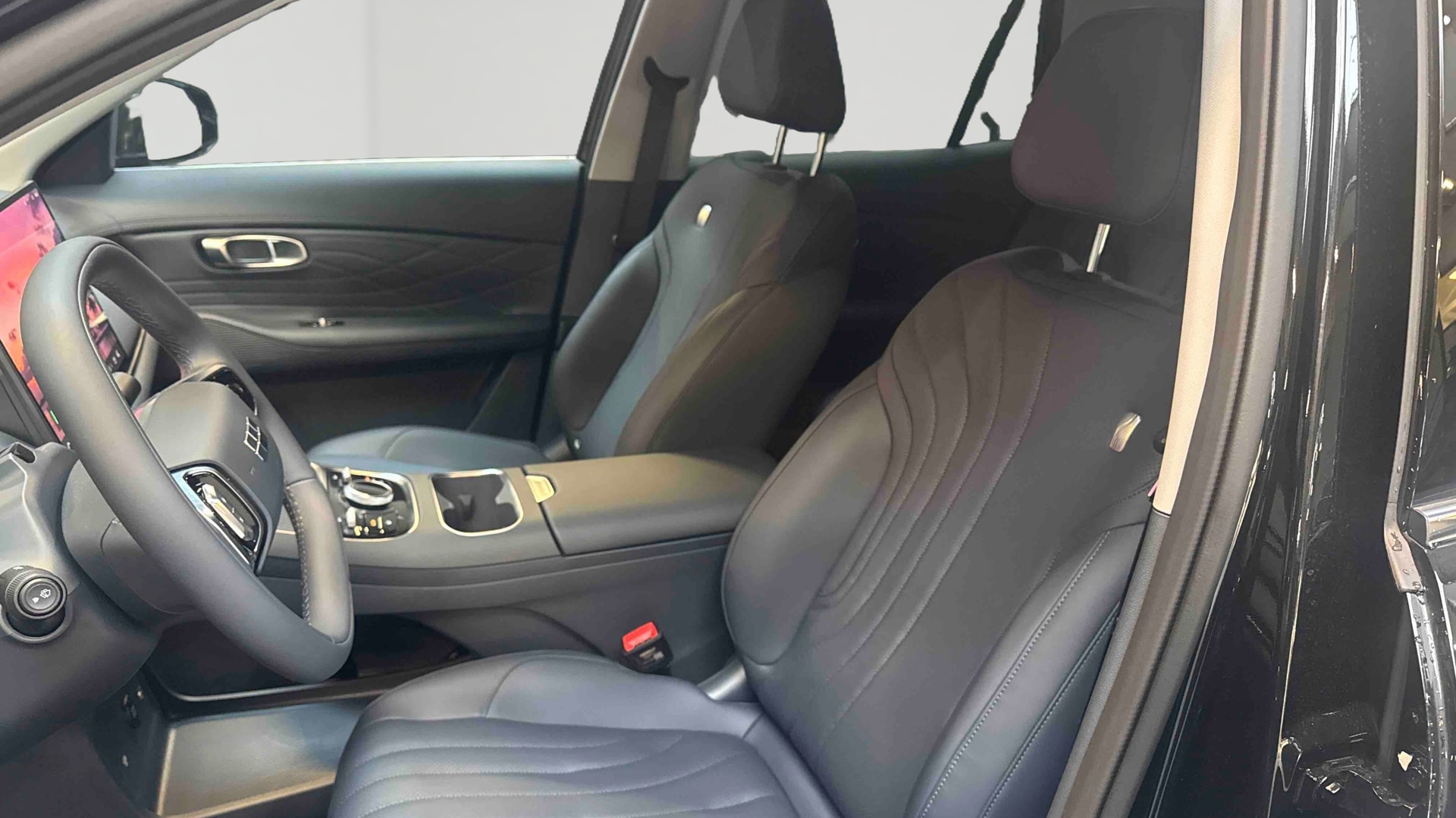 GEELY Starray EM-i Pro — Siège conducteur