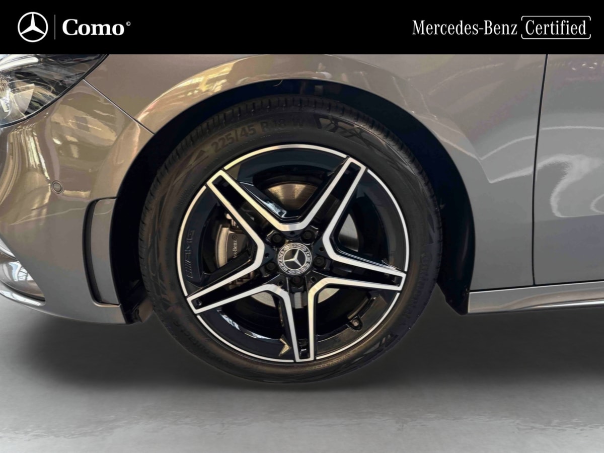 Mercedes-Benz Classe B 200 7G-DCT AMG Line Edition — Pneu avant gauche