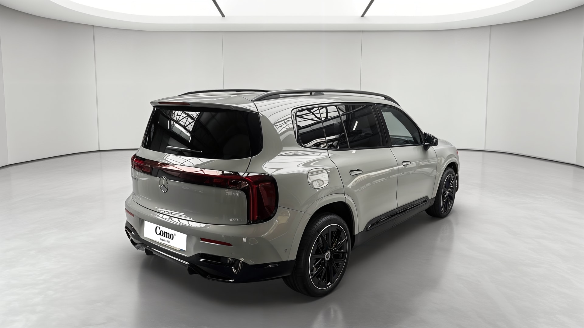 Mercedes-Benz GLB 250+ electrique AMG Line — 3/4 arrière droit