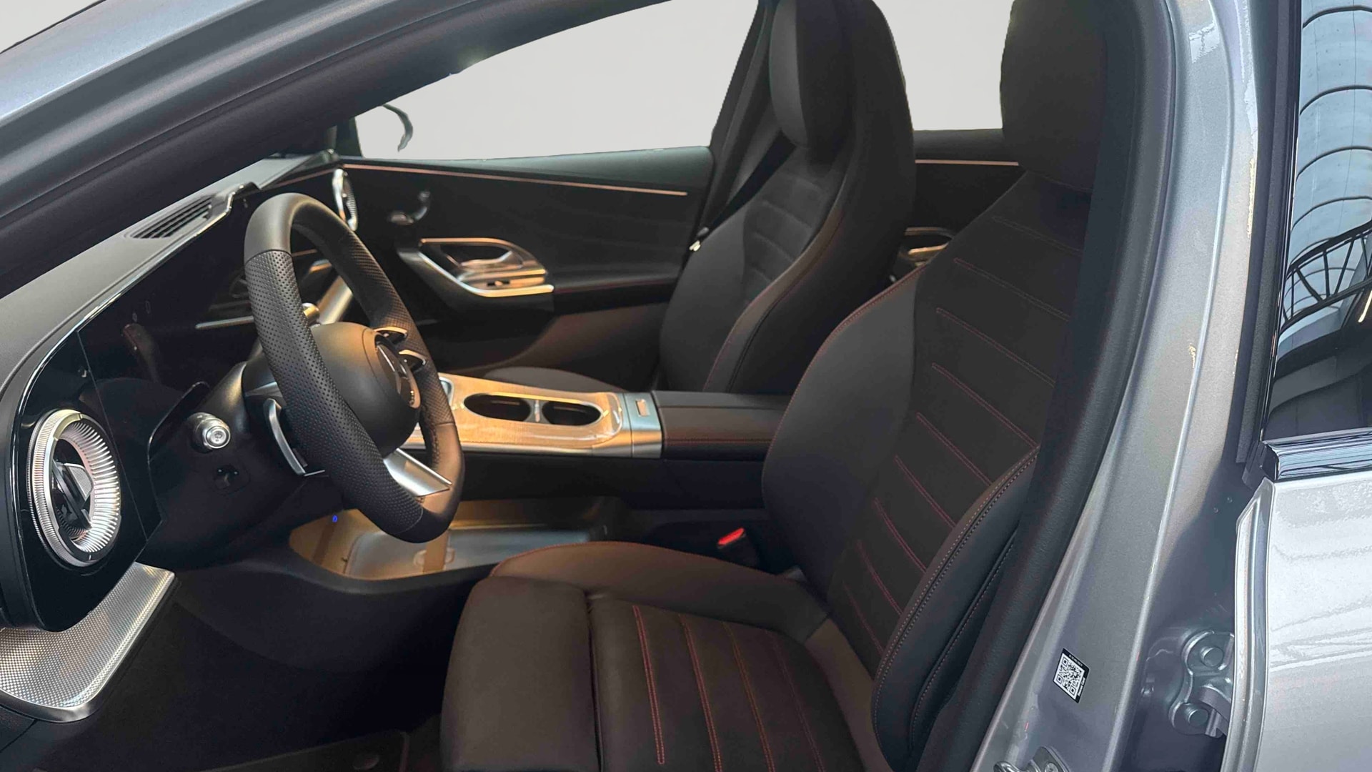 Mercedes-Benz Classe C 400 Electrique 4M AMG Line — Siège conducteur