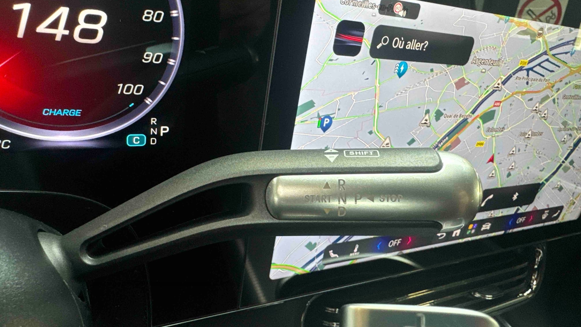 Mercedes-Benz GLB 250+ electrique AMG Line — photo 22