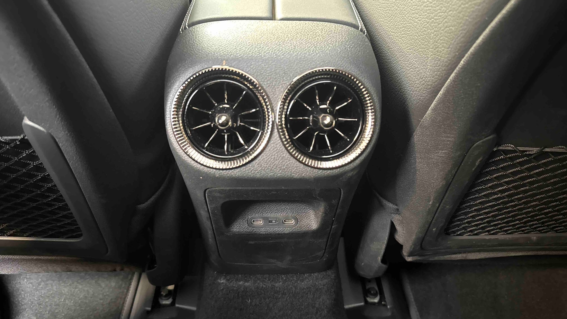 Mercedes-Benz CLA 220 8F-eDCT AMG Line — photo 22