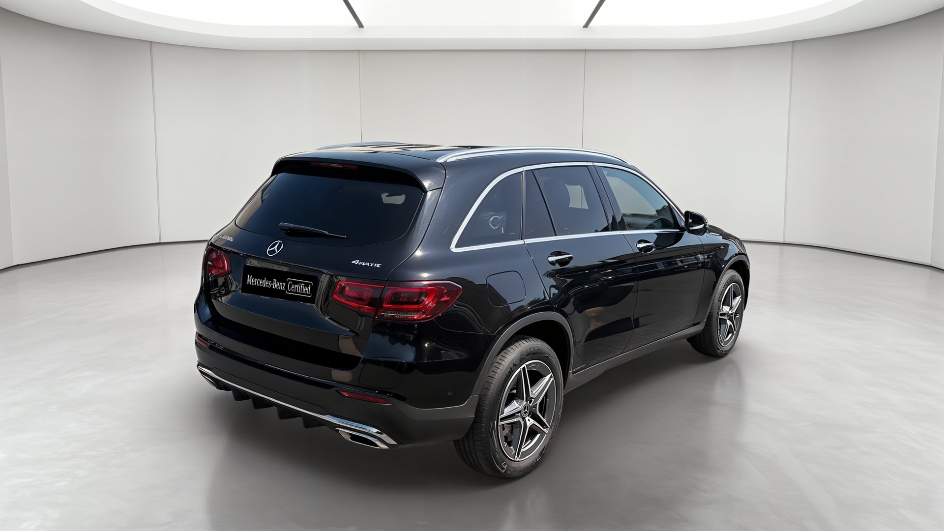 Mercedes-Benz GLC 300 e 9G-Tronic 4Matic AMG Line — 3/4 arrière droit