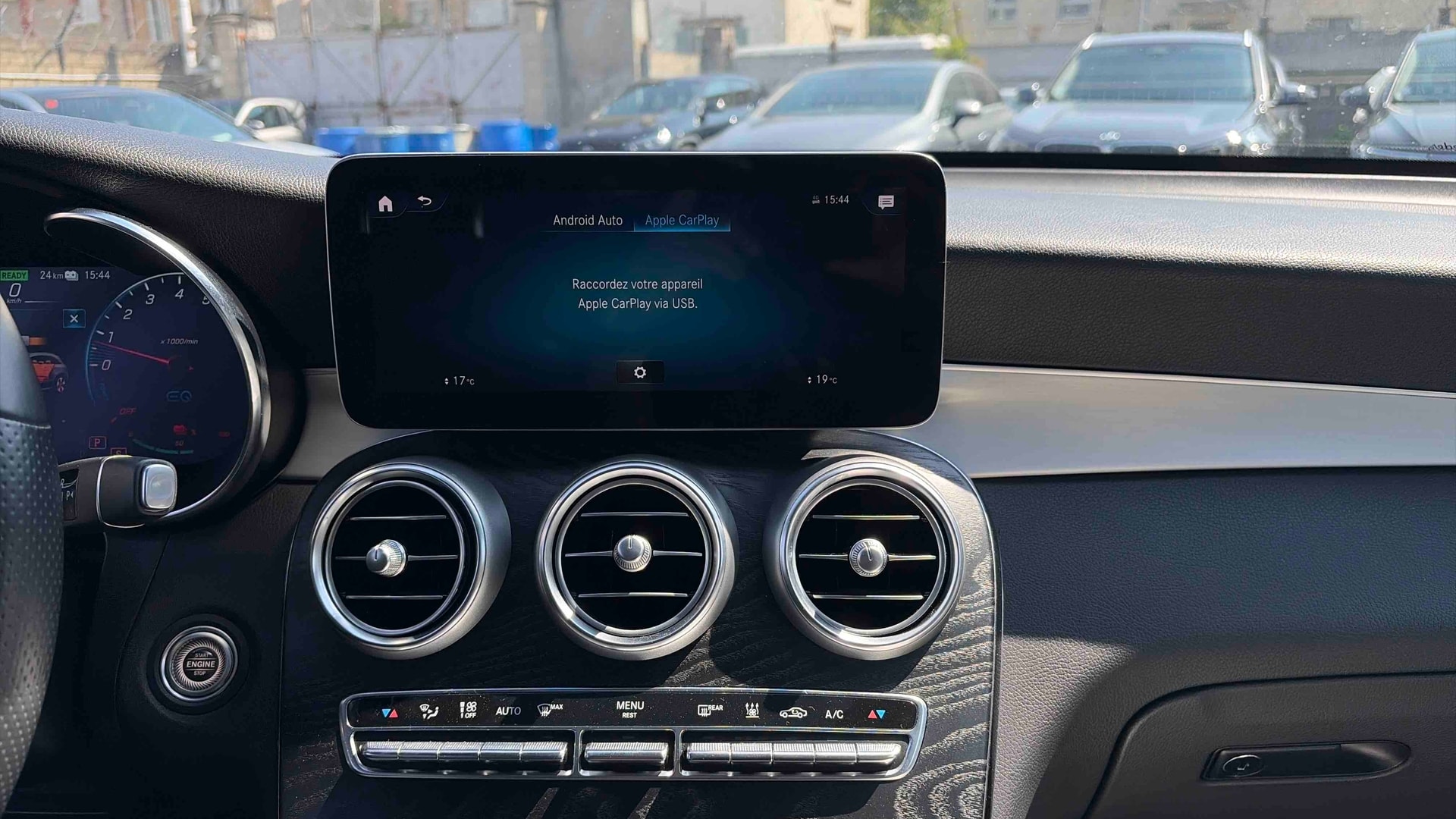 Mercedes-Benz GLC 300 e 9G-Tronic 4Matic AMG Line — photo 24