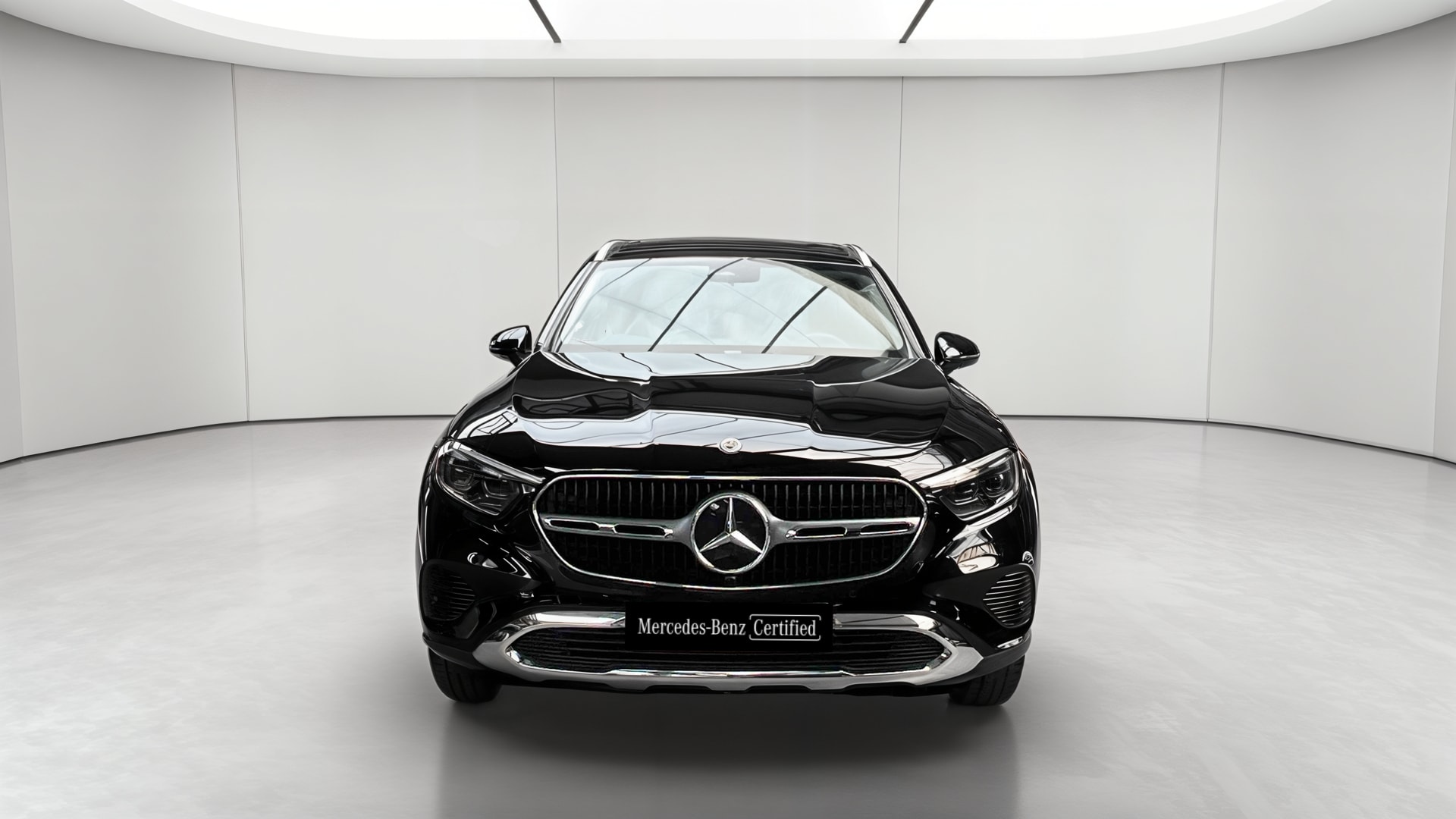 Mercedes-Benz GLC 300 e 9G-Tronic 4Matic Avantgarde Line — Face avant