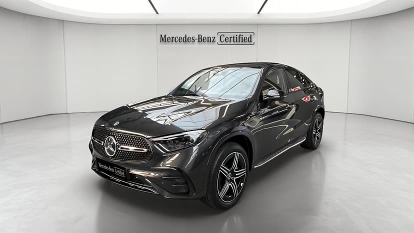 Mercedes-Benz GLC Coupe 300 e 9G-Tronic 4Matic AMG Line — 3/4 avant gauche