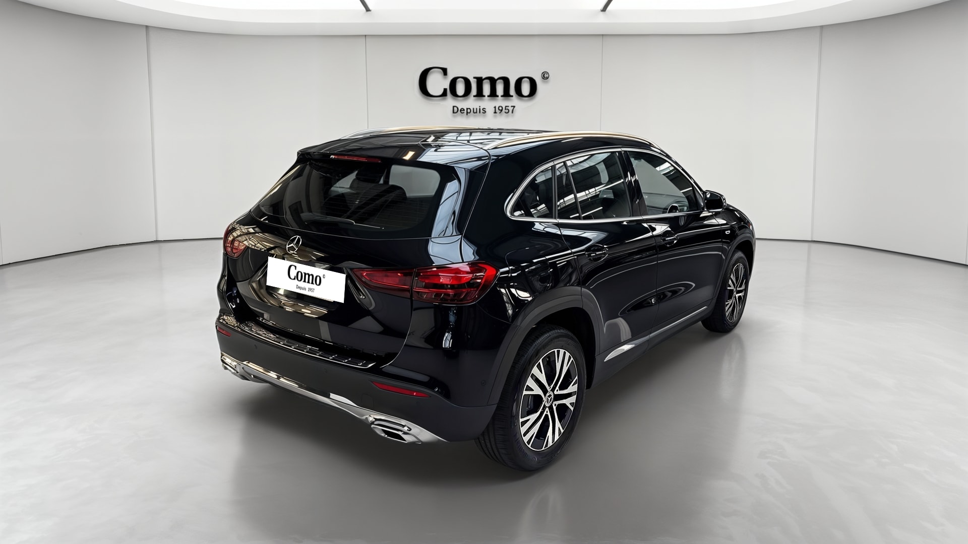 Mercedes-Benz GLA 250 e Hybrid EQ 8G-DCT Business Line — 3/4 arrière droit